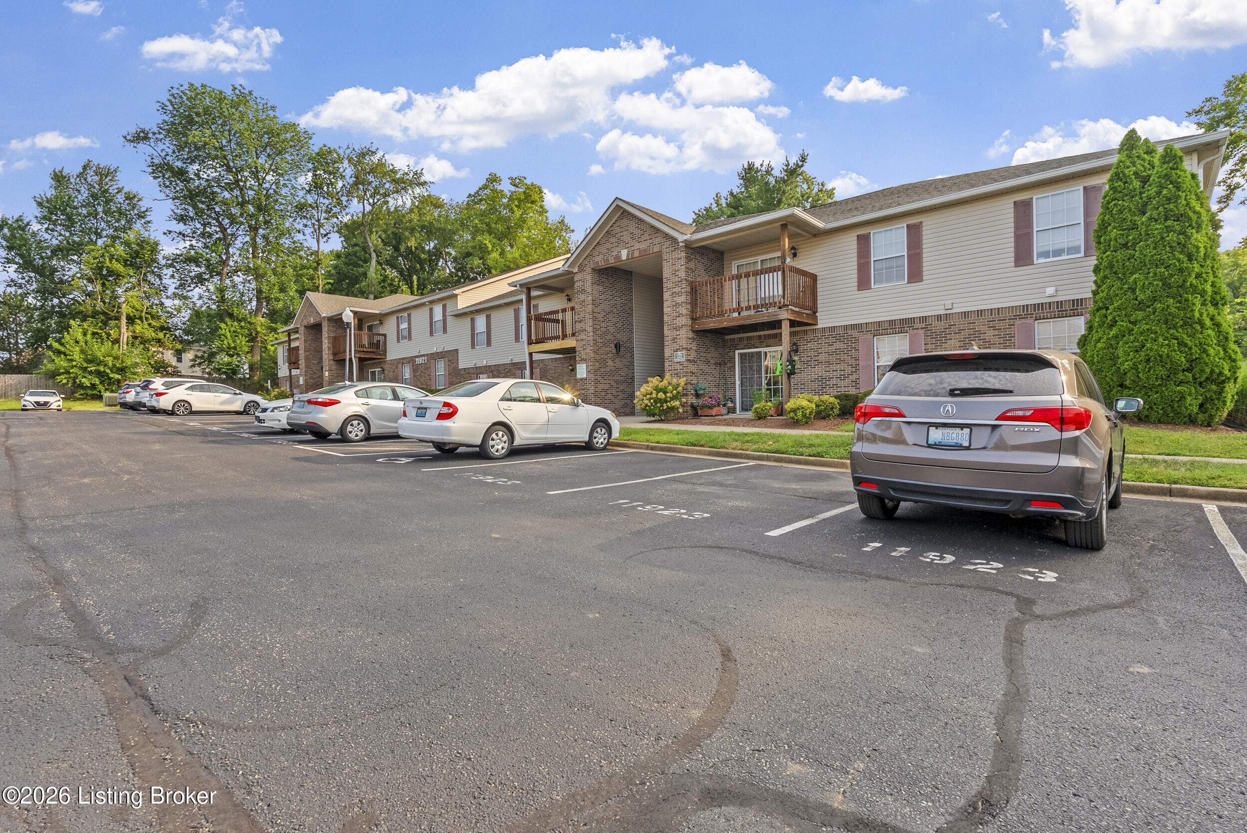 11923 N Tazwell Dr APT 1