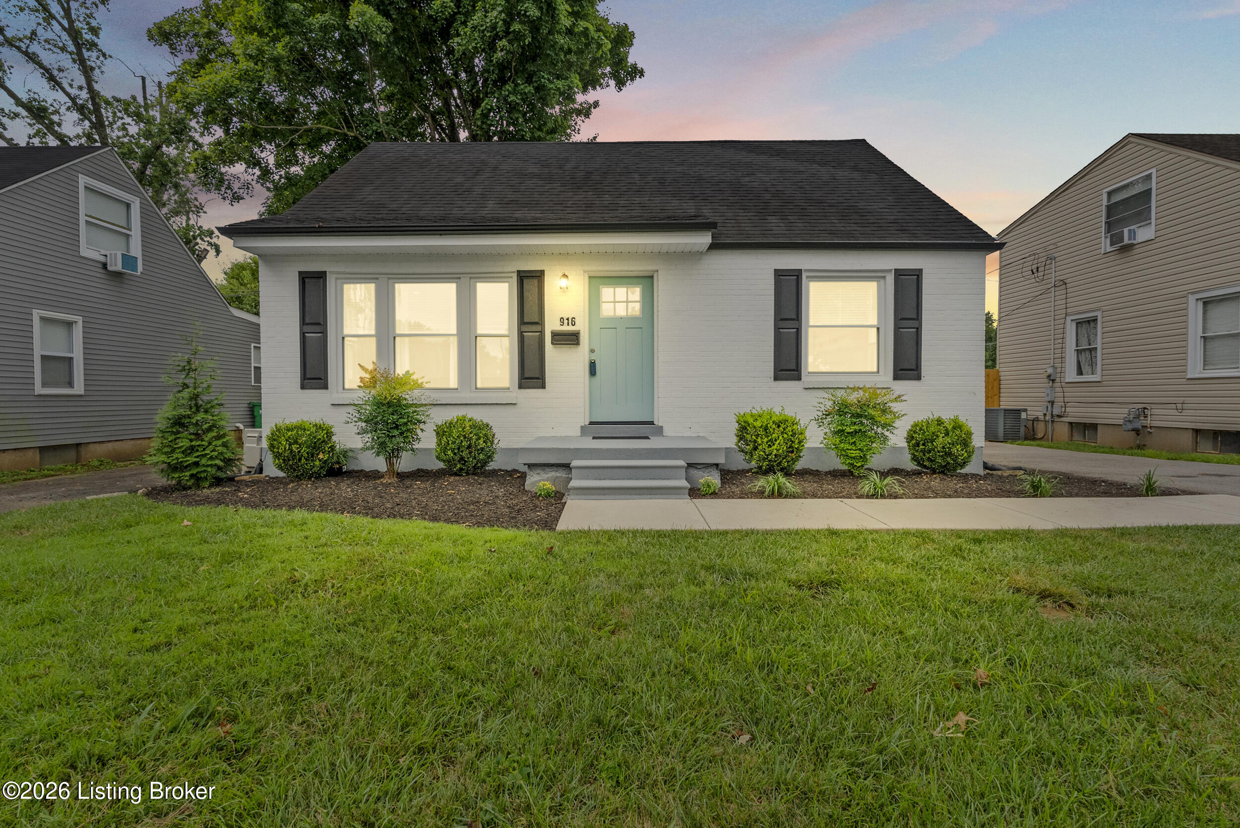 916 Fountain Ave