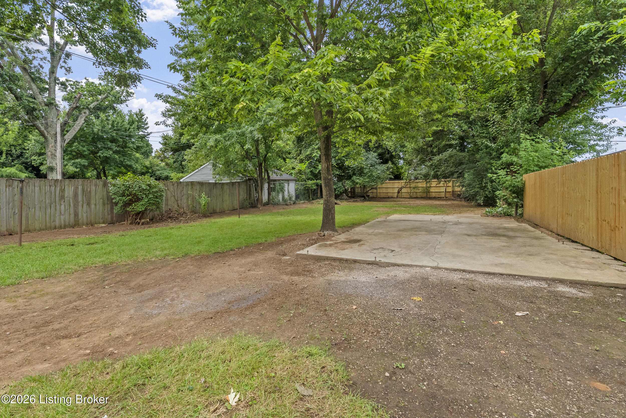 916 Fountain Ave