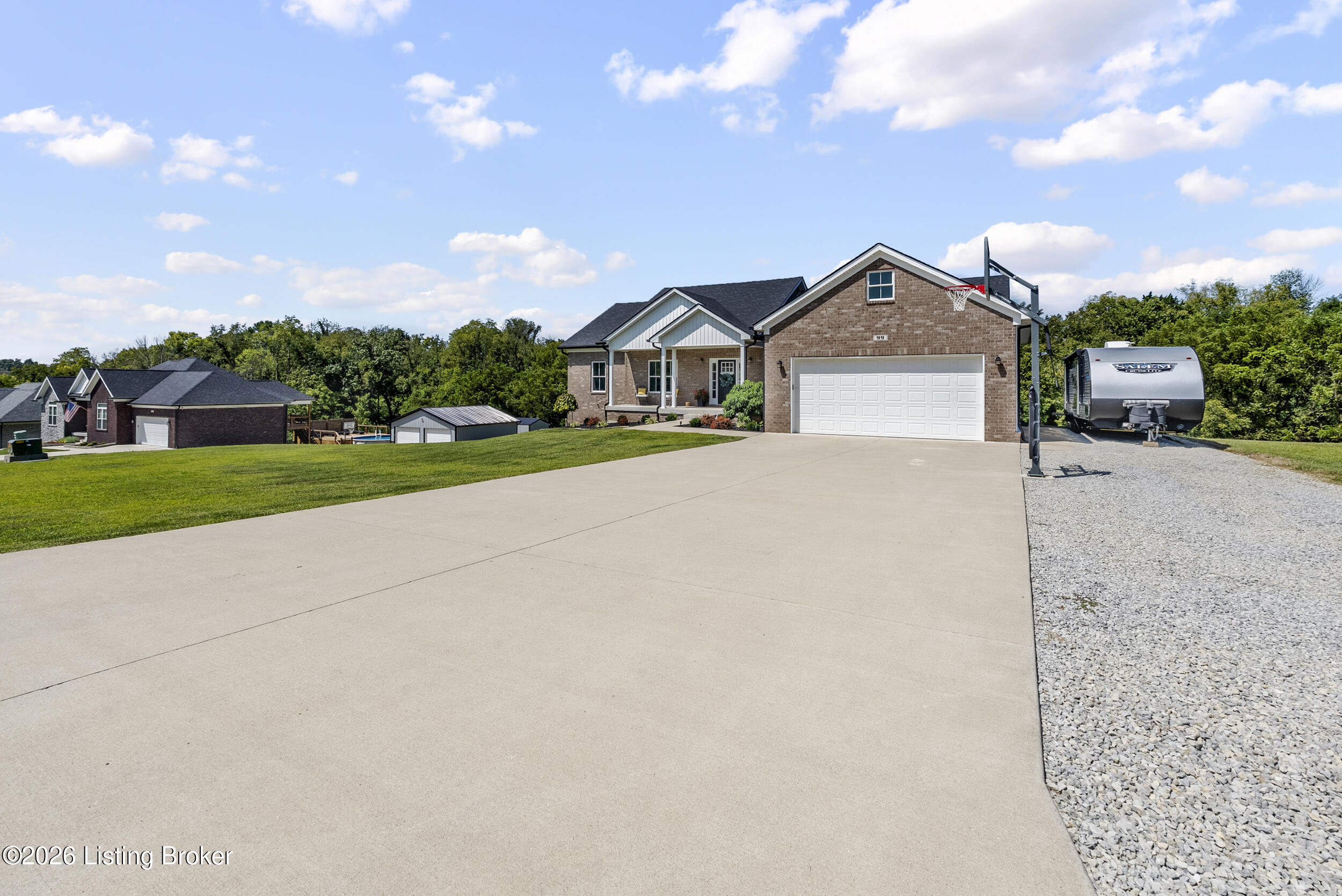 99 Roosevelt Ct