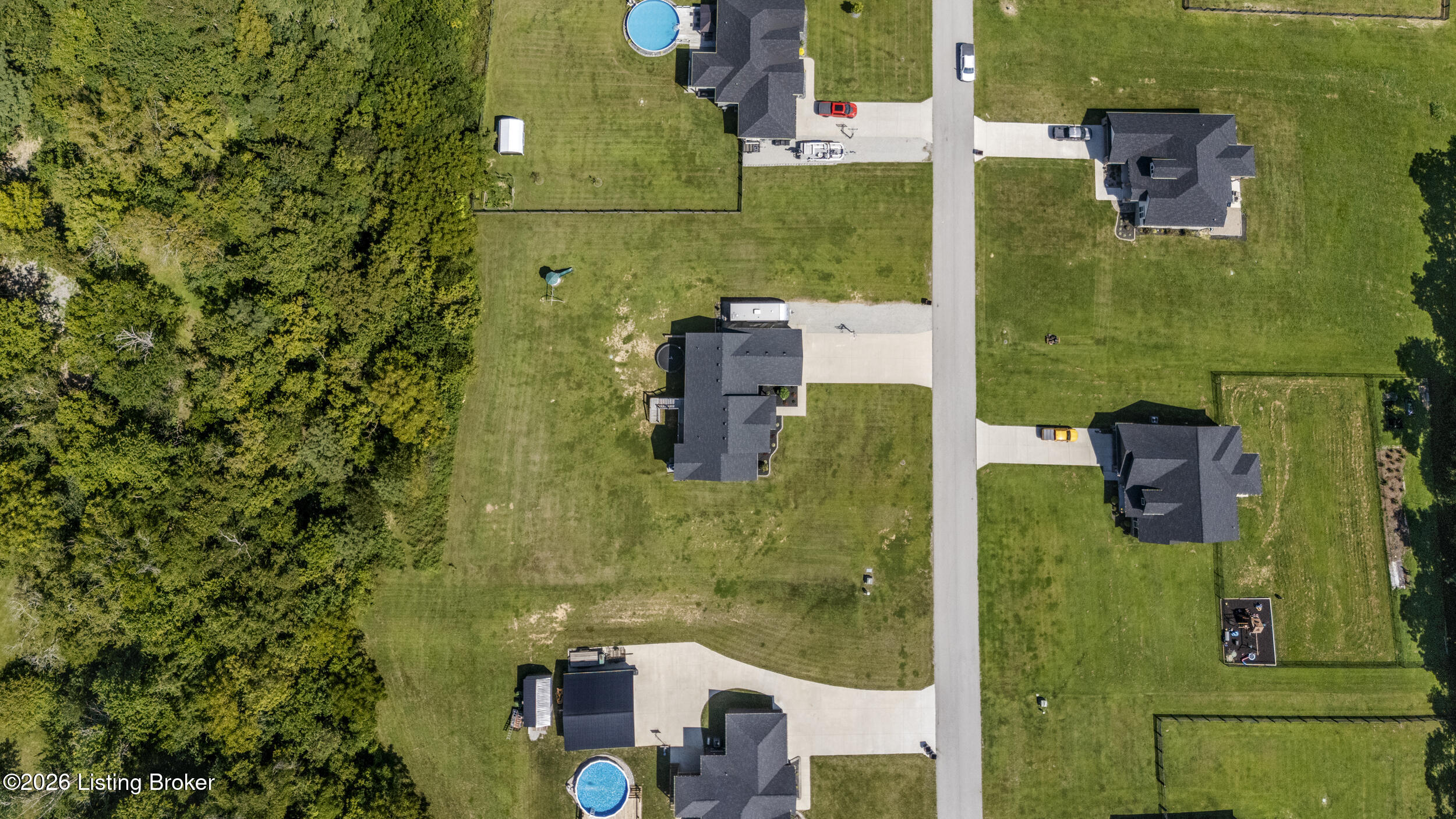 99 Roosevelt Ct