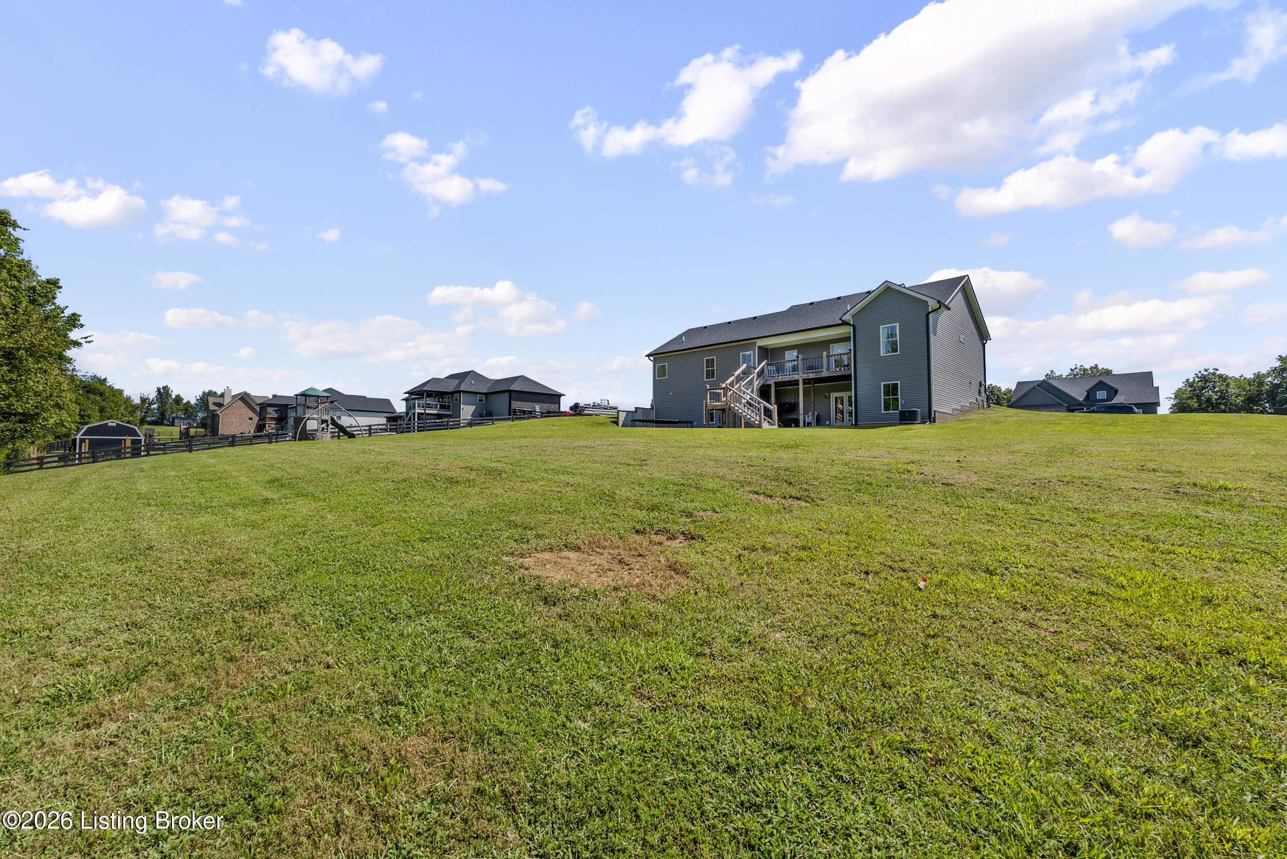 99 Roosevelt Ct