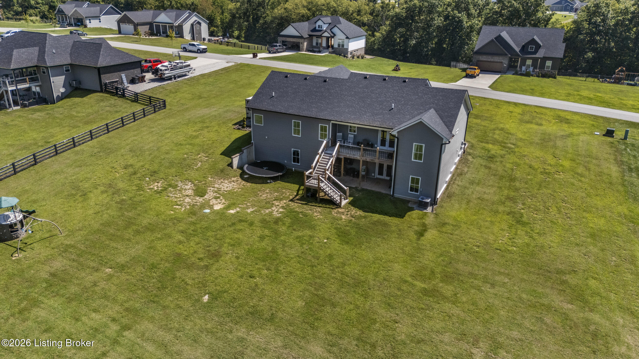 99 Roosevelt Ct
