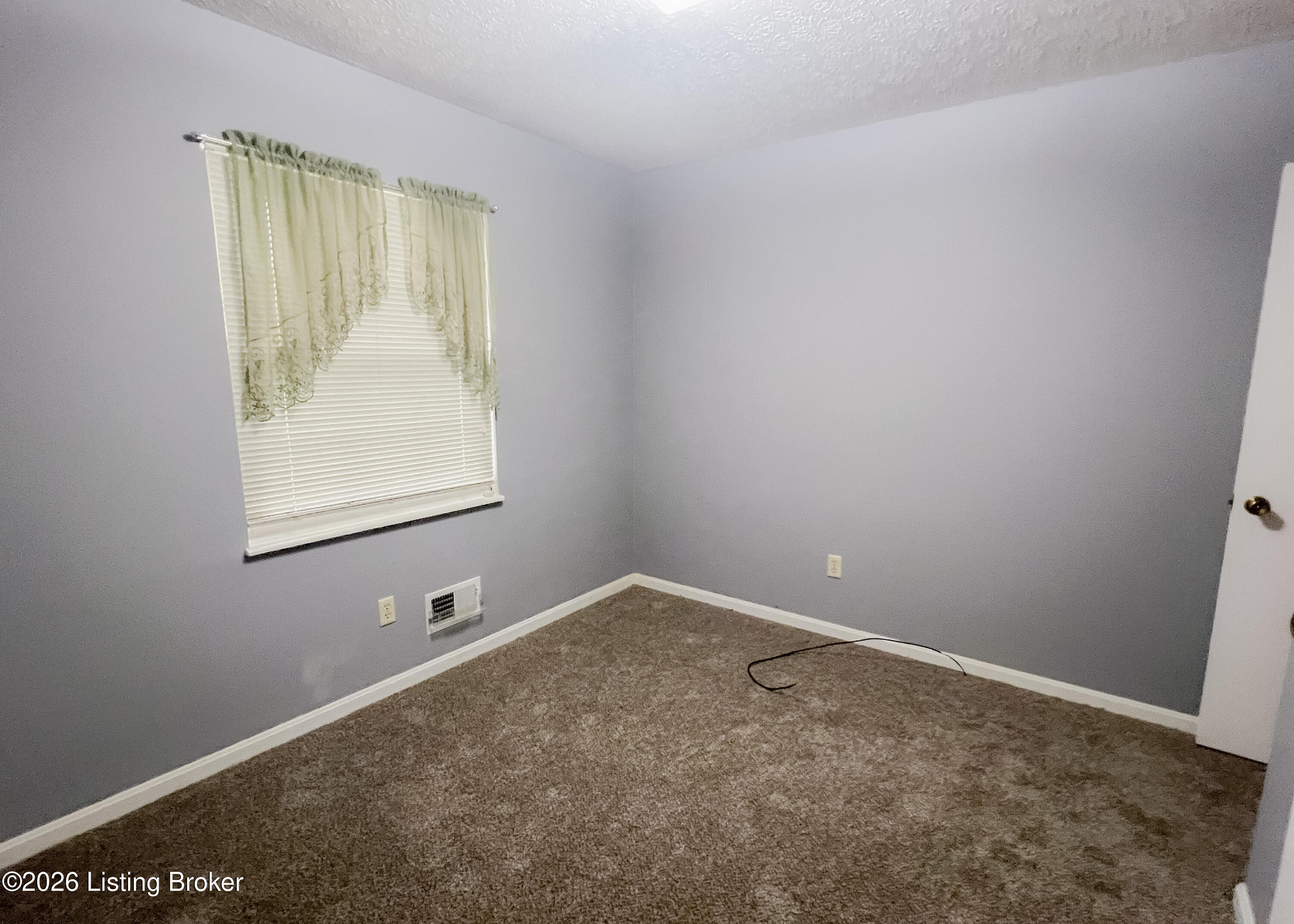 3902 Iron Horse Way
