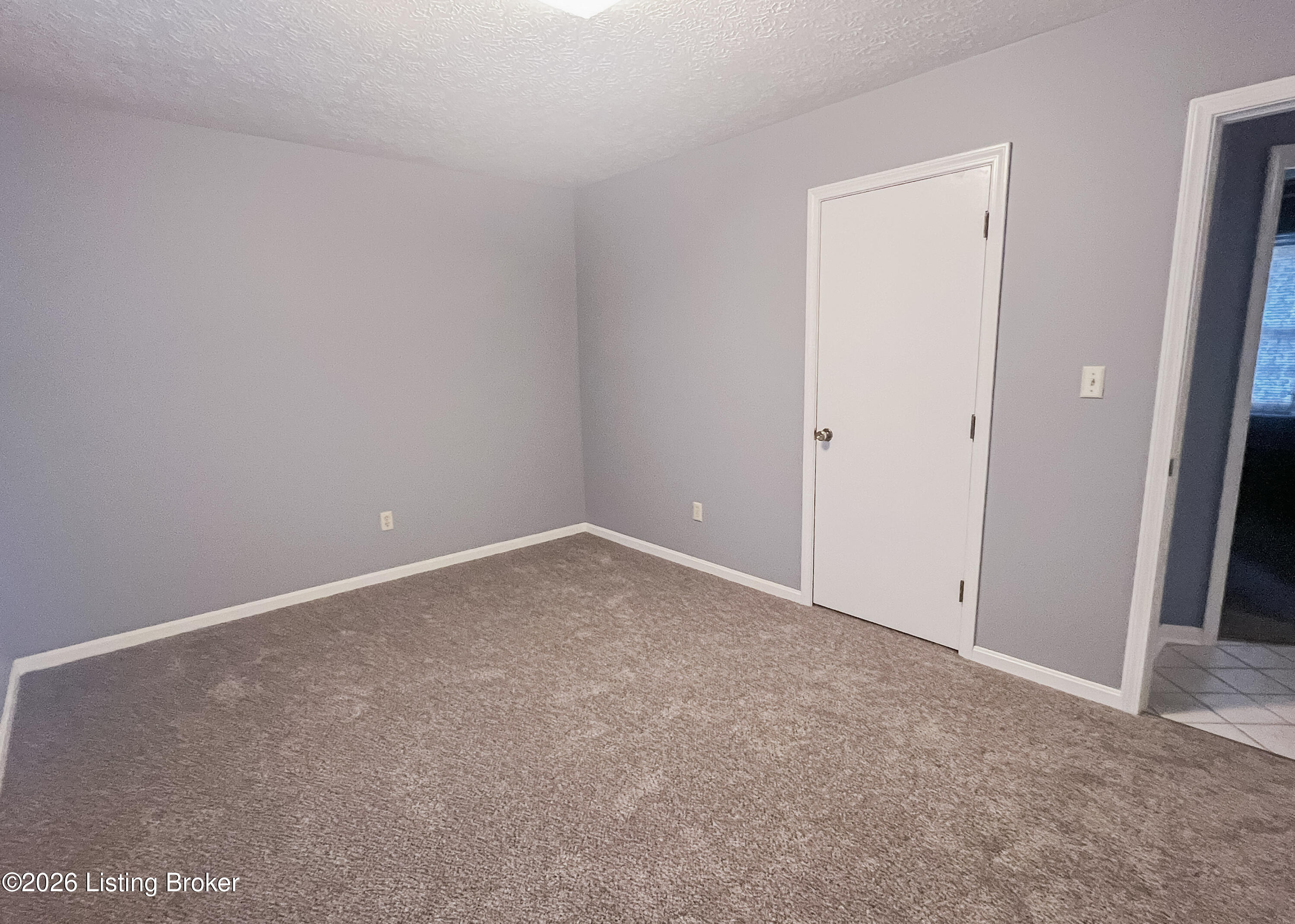 3902 Iron Horse Way