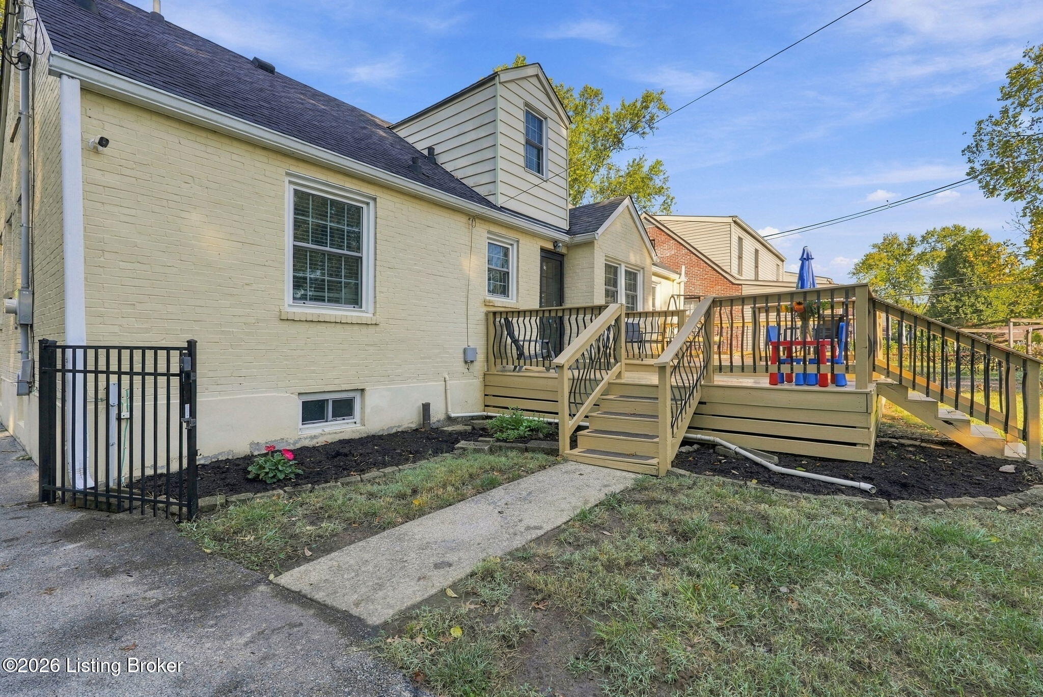 209 Sage Rd