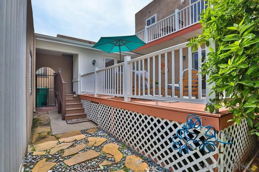 3404 Freeman Street