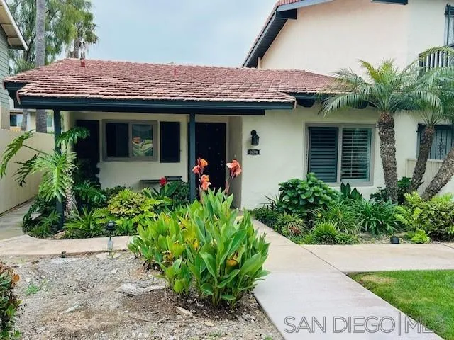 3276 Loma Riviera Dr
