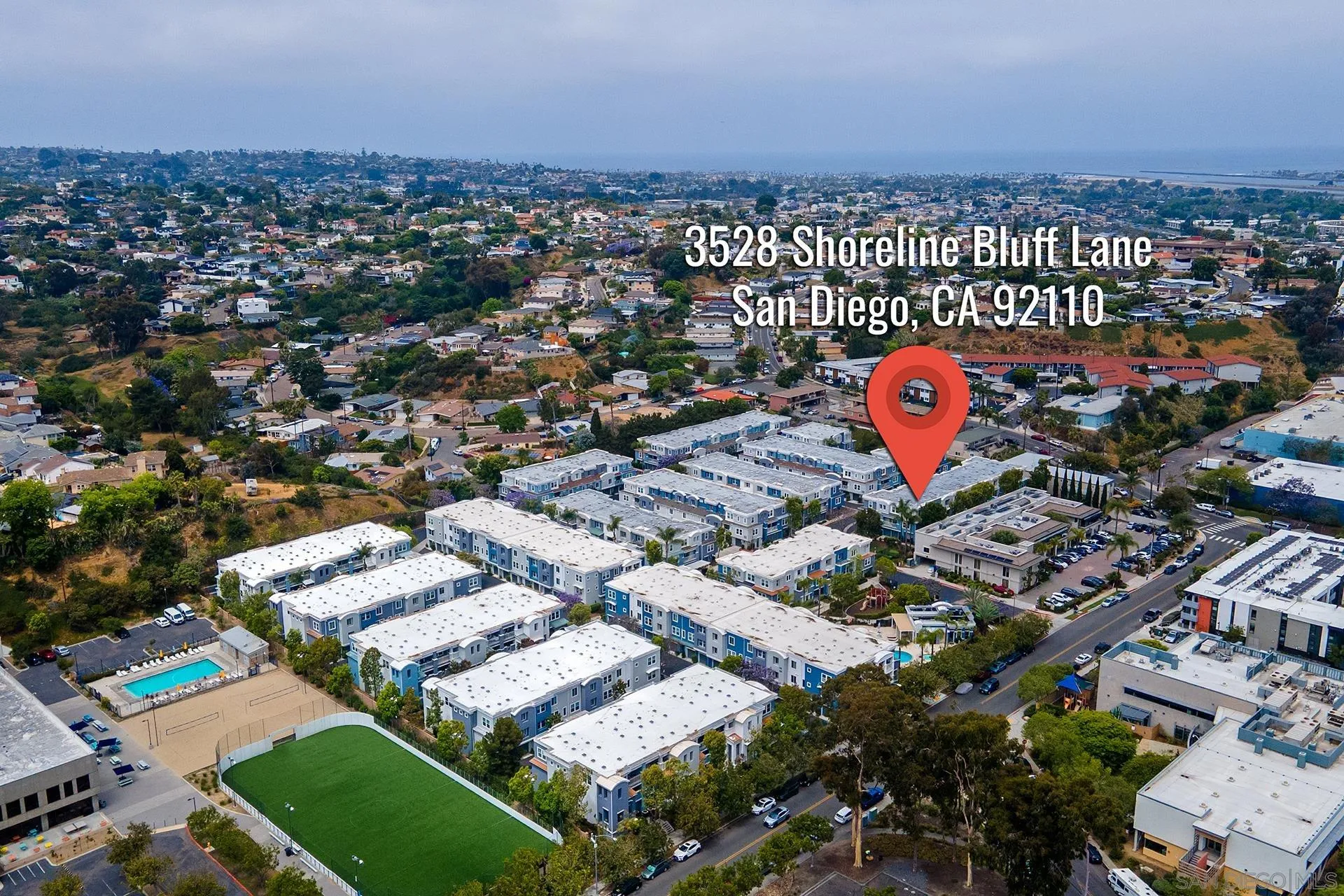 3528 Shoreline Bluff Ln