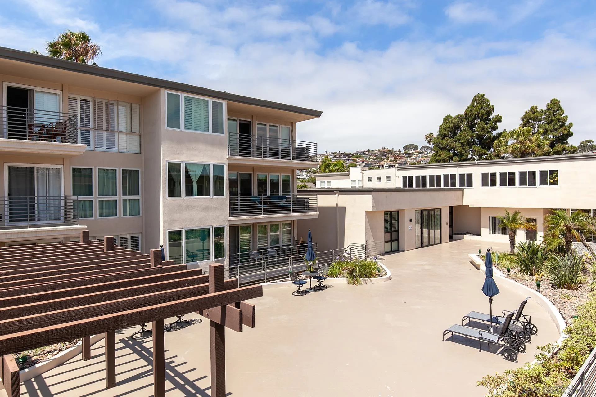1021 Scott St Unit 225