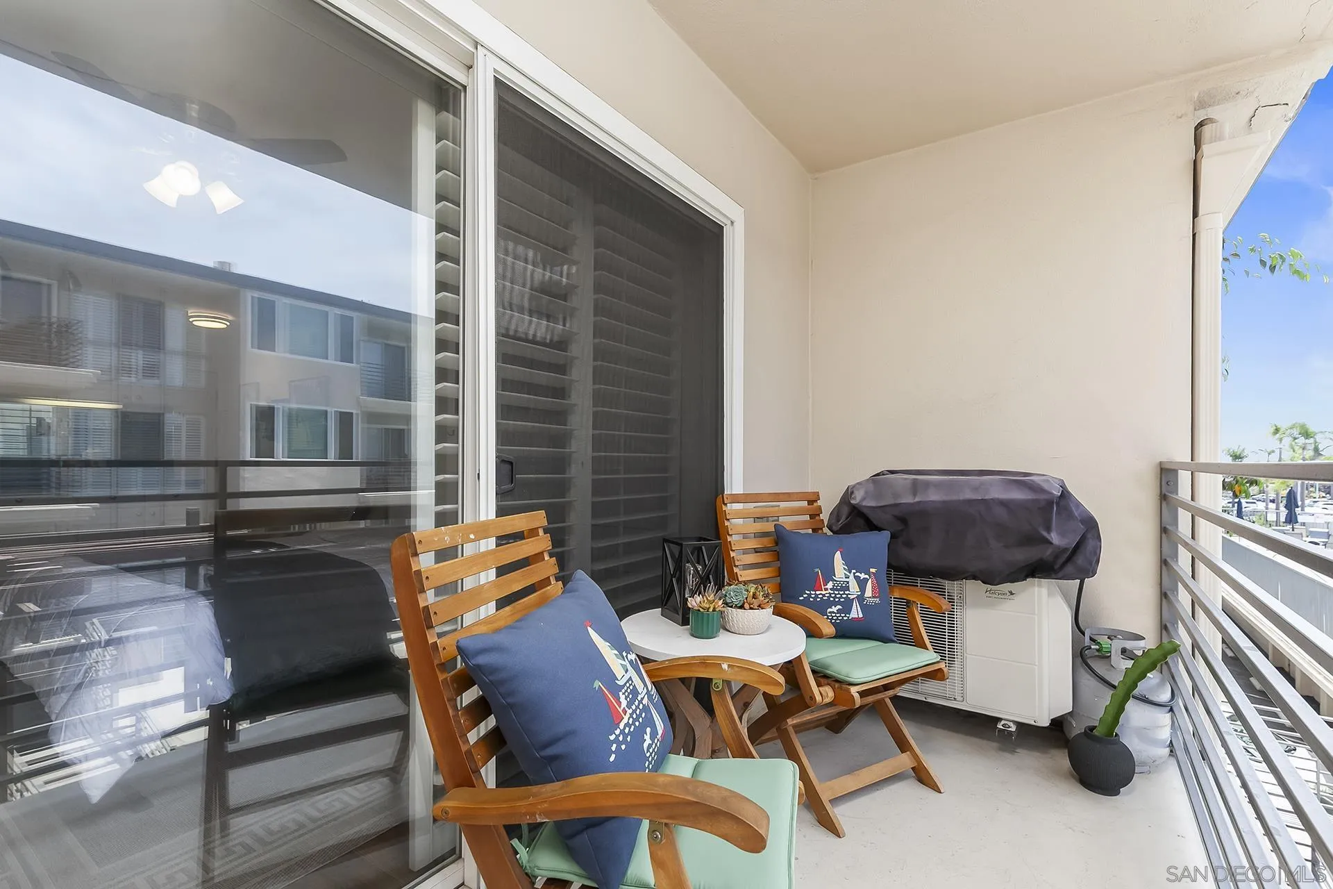 1021 Scott St Unit 225