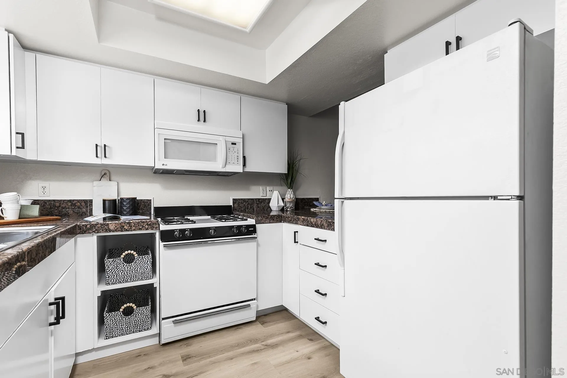 3985 Wabaska Dr Unit 1