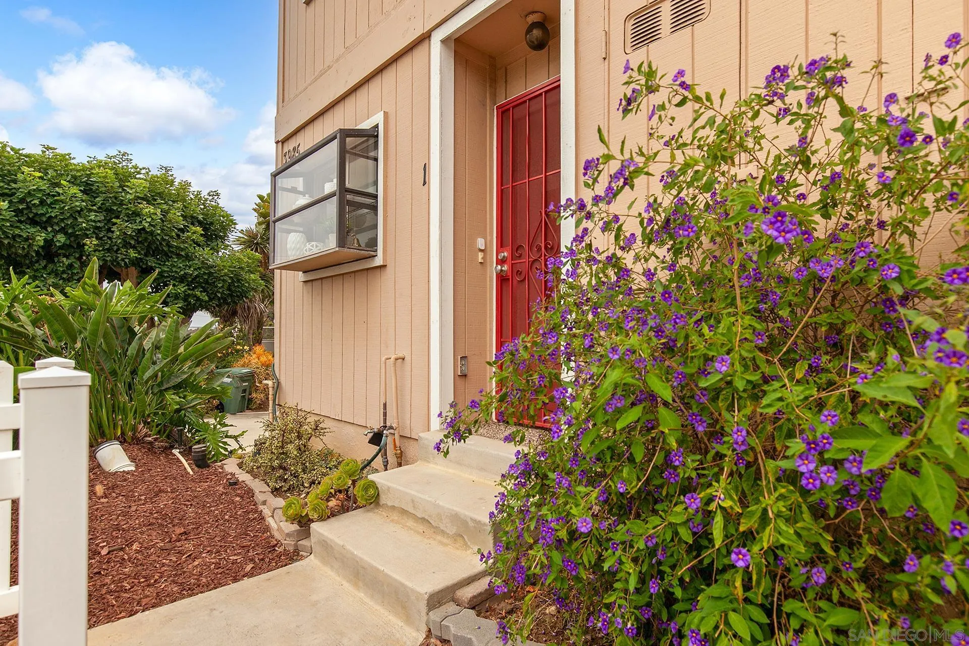 3985 Wabaska Dr Unit 1