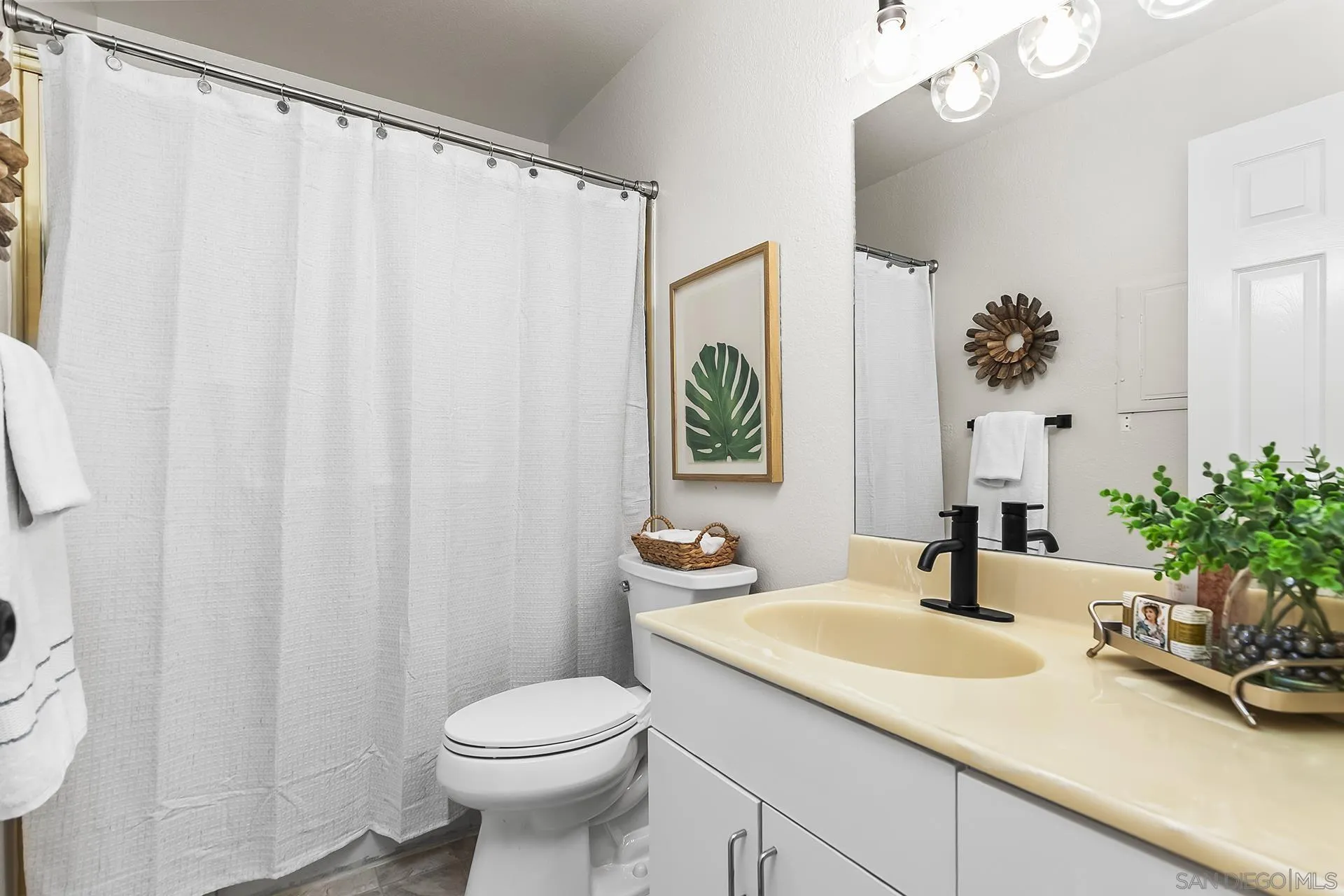 3985 Wabaska Dr Unit 1