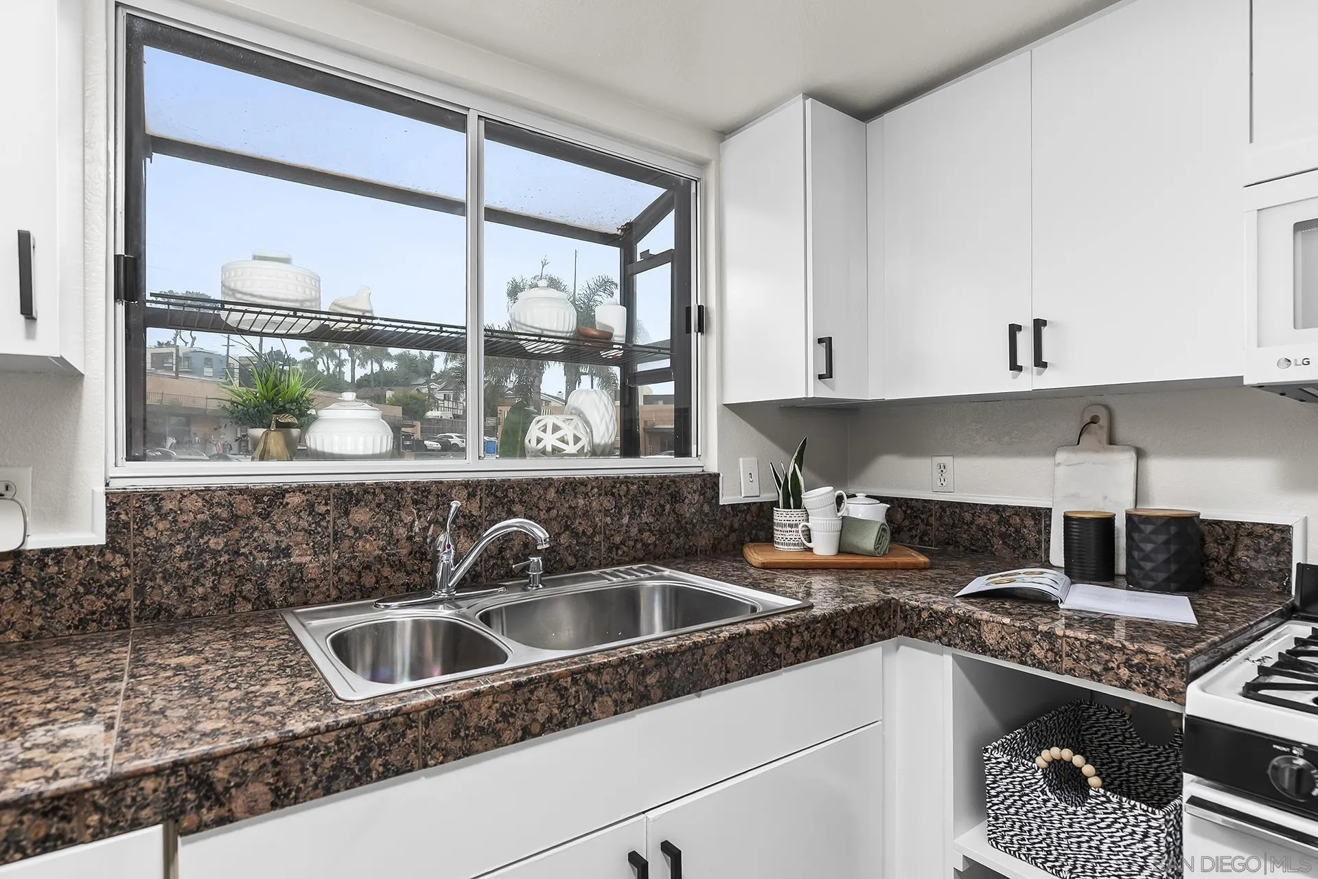 3985 Wabaska Dr Unit 1