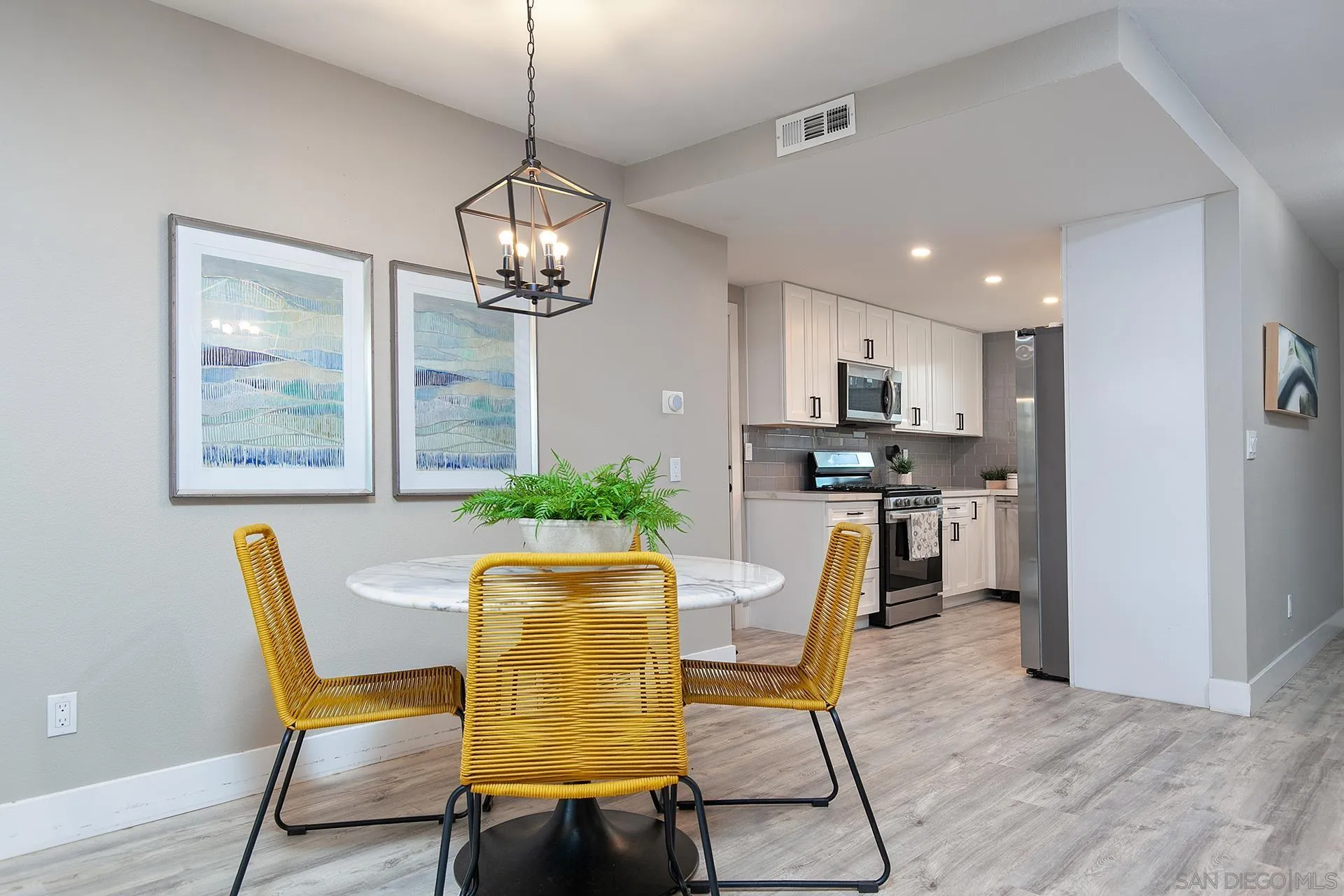 3104 Orleans E