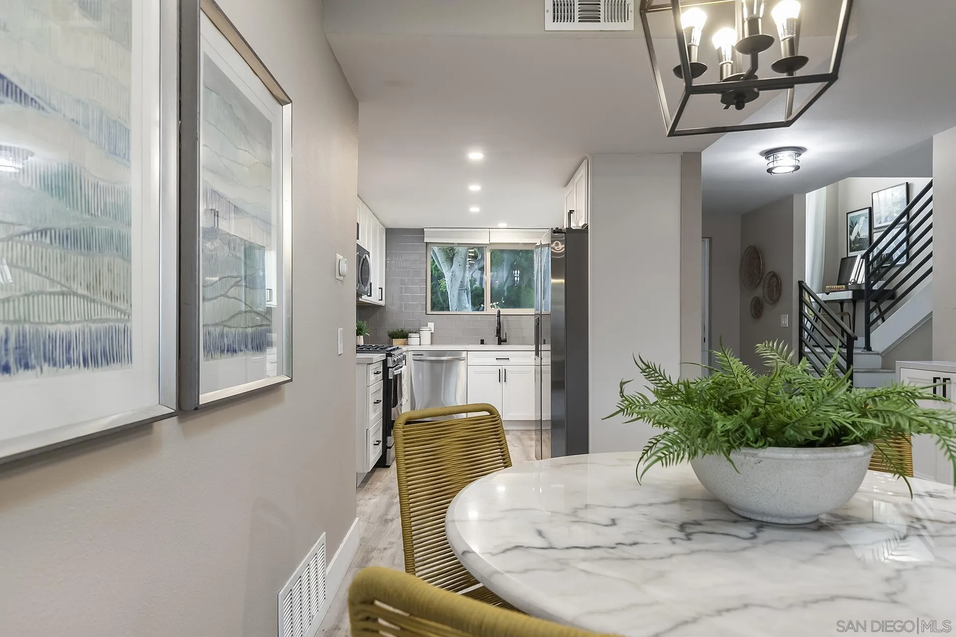 3104 Orleans E