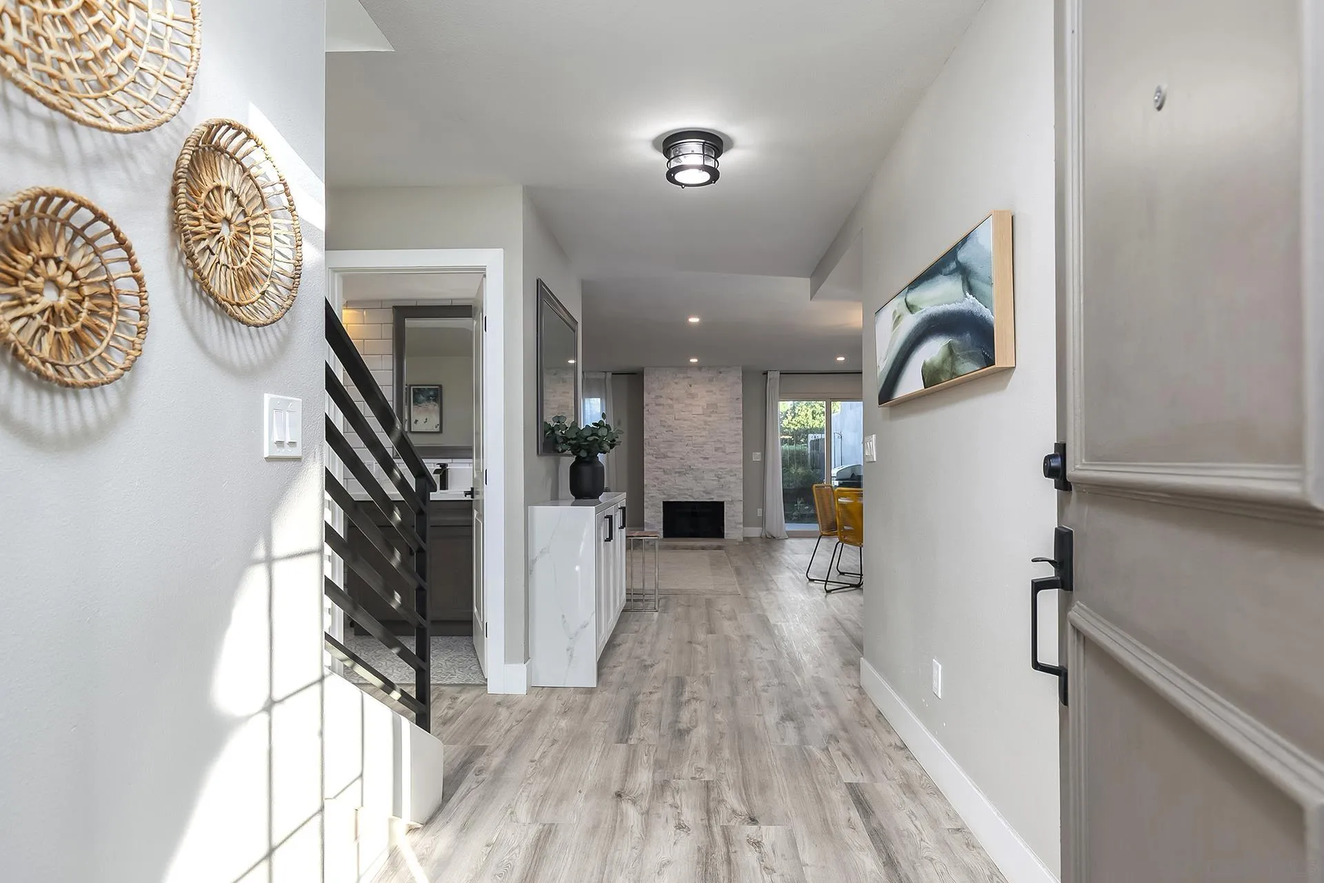 3104 Orleans E