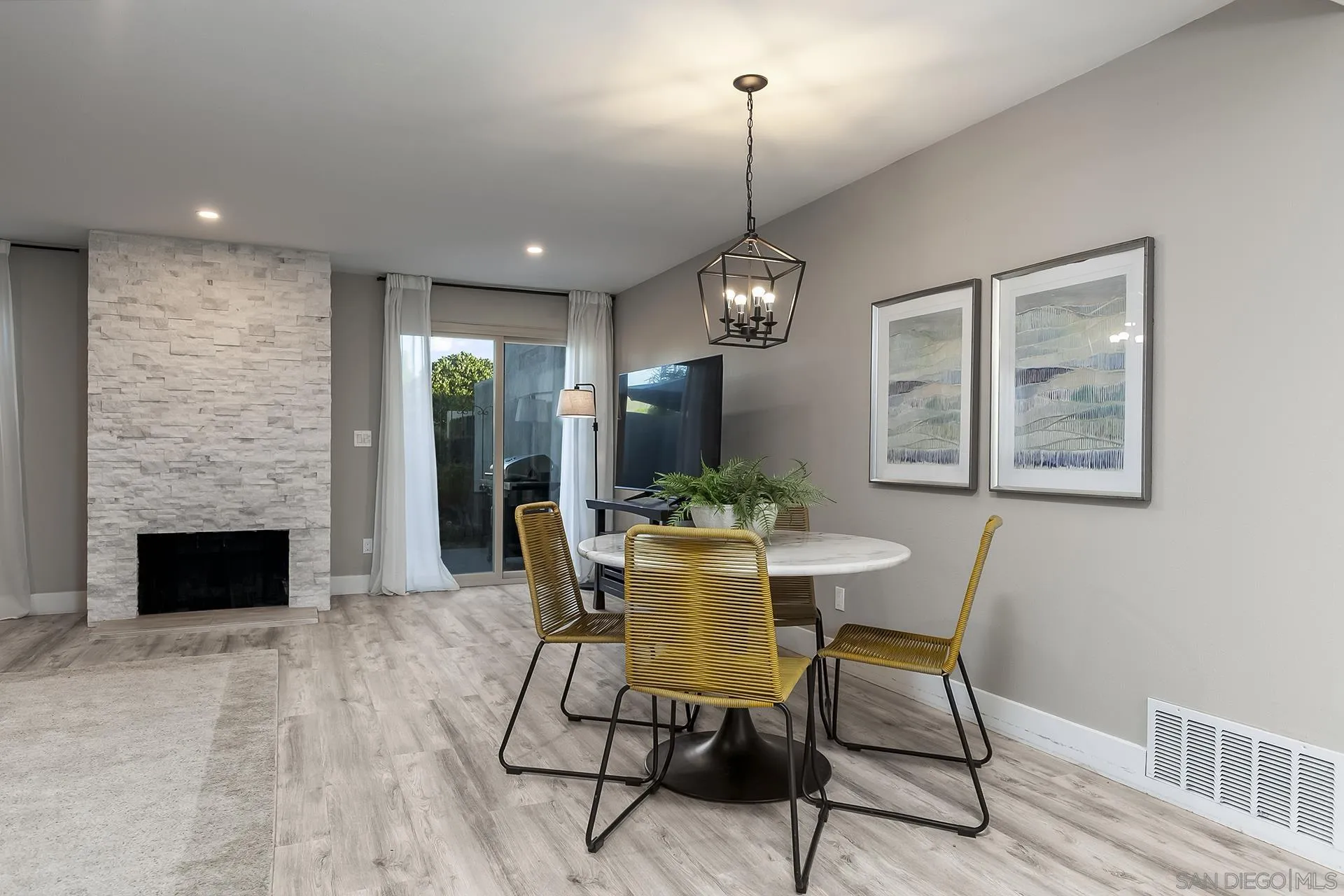 3104 Orleans E
