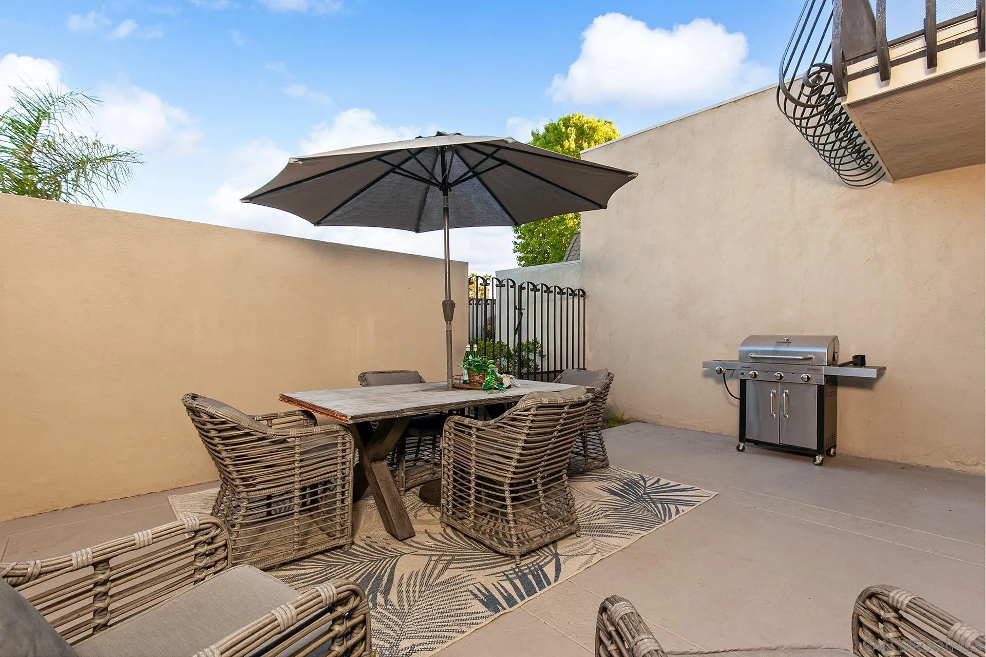 3104 Orleans E