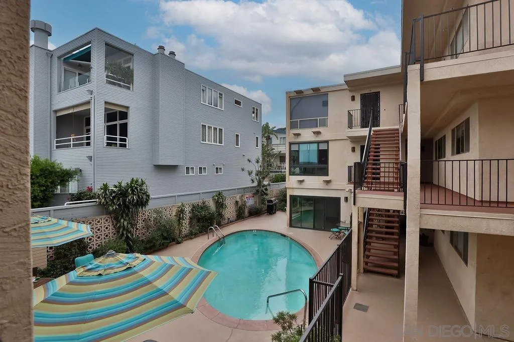 390 San Antonio Ave Unit 13a&c