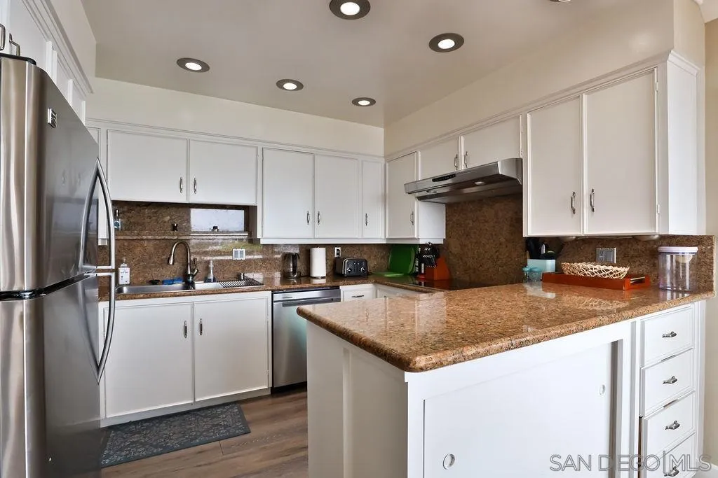 390 San Antonio Ave Unit 13a&c