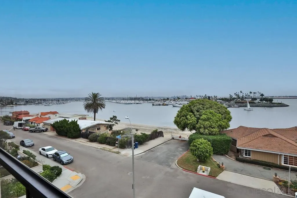 390 San Antonio Ave Unit 13a&c