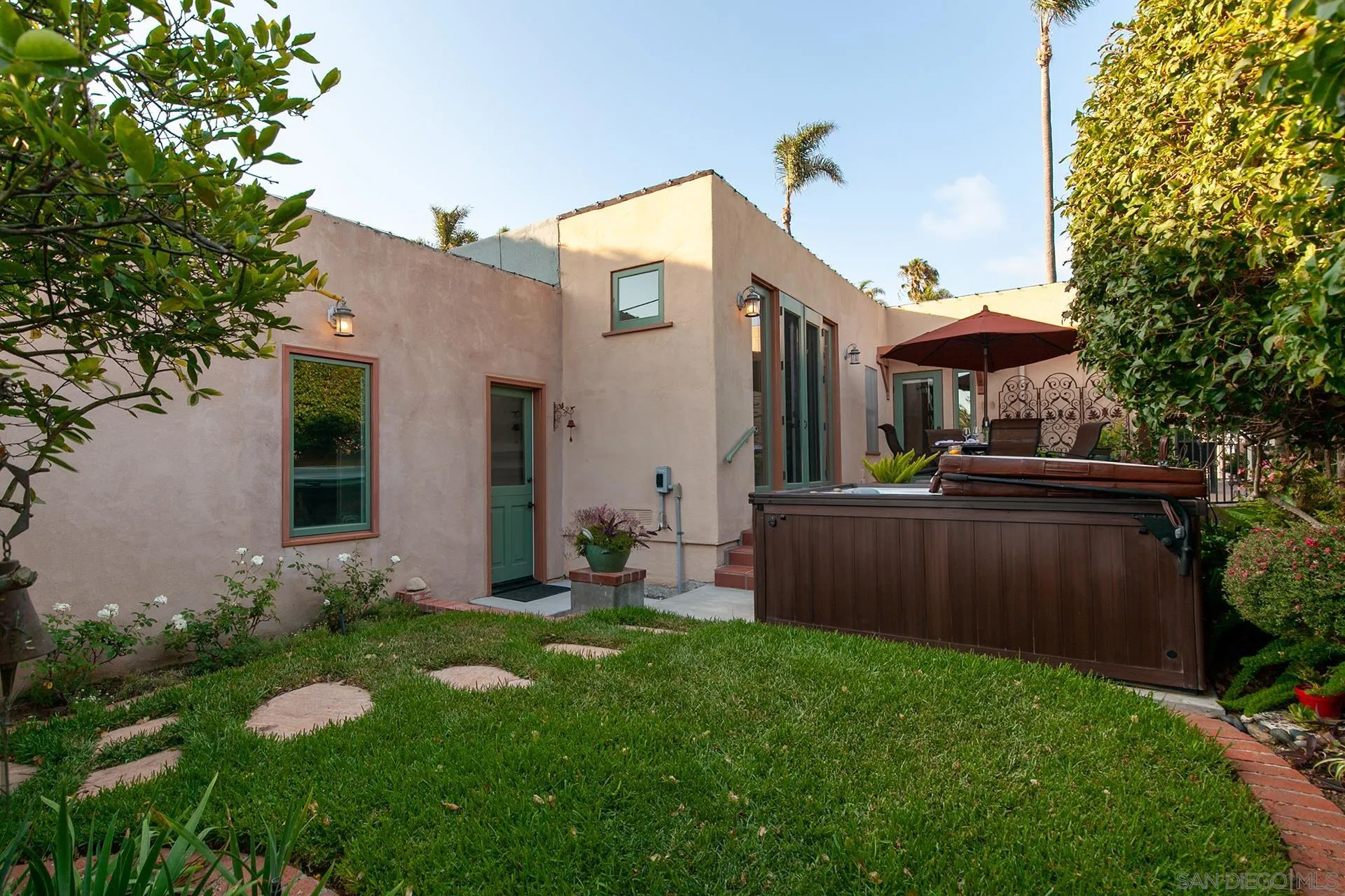 3615 Lotus Dr