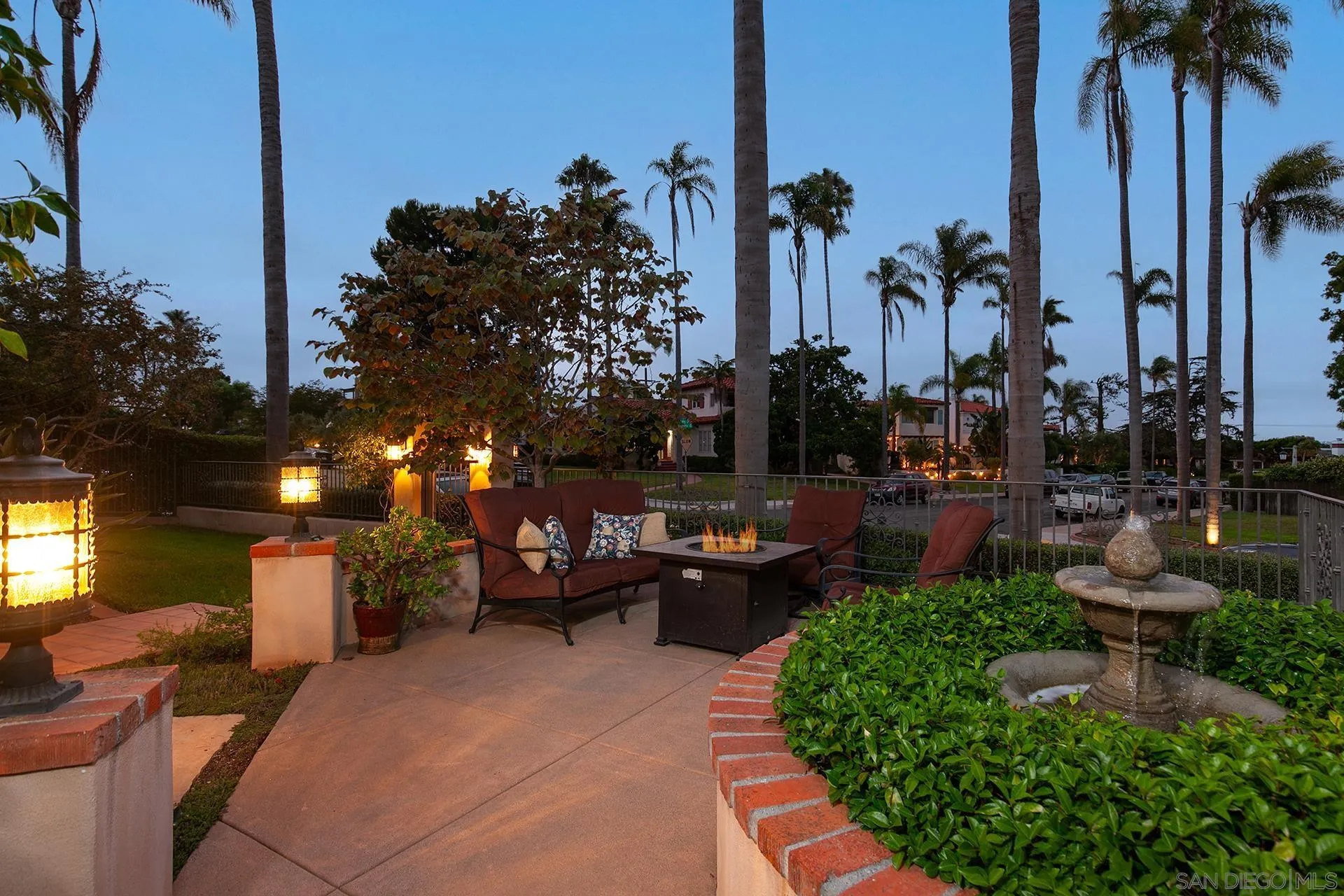 3615 Lotus Dr