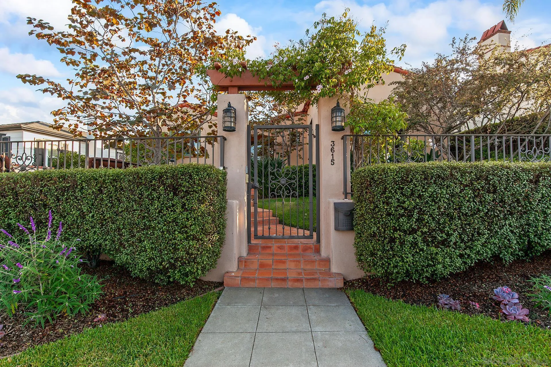 3615 Lotus Dr