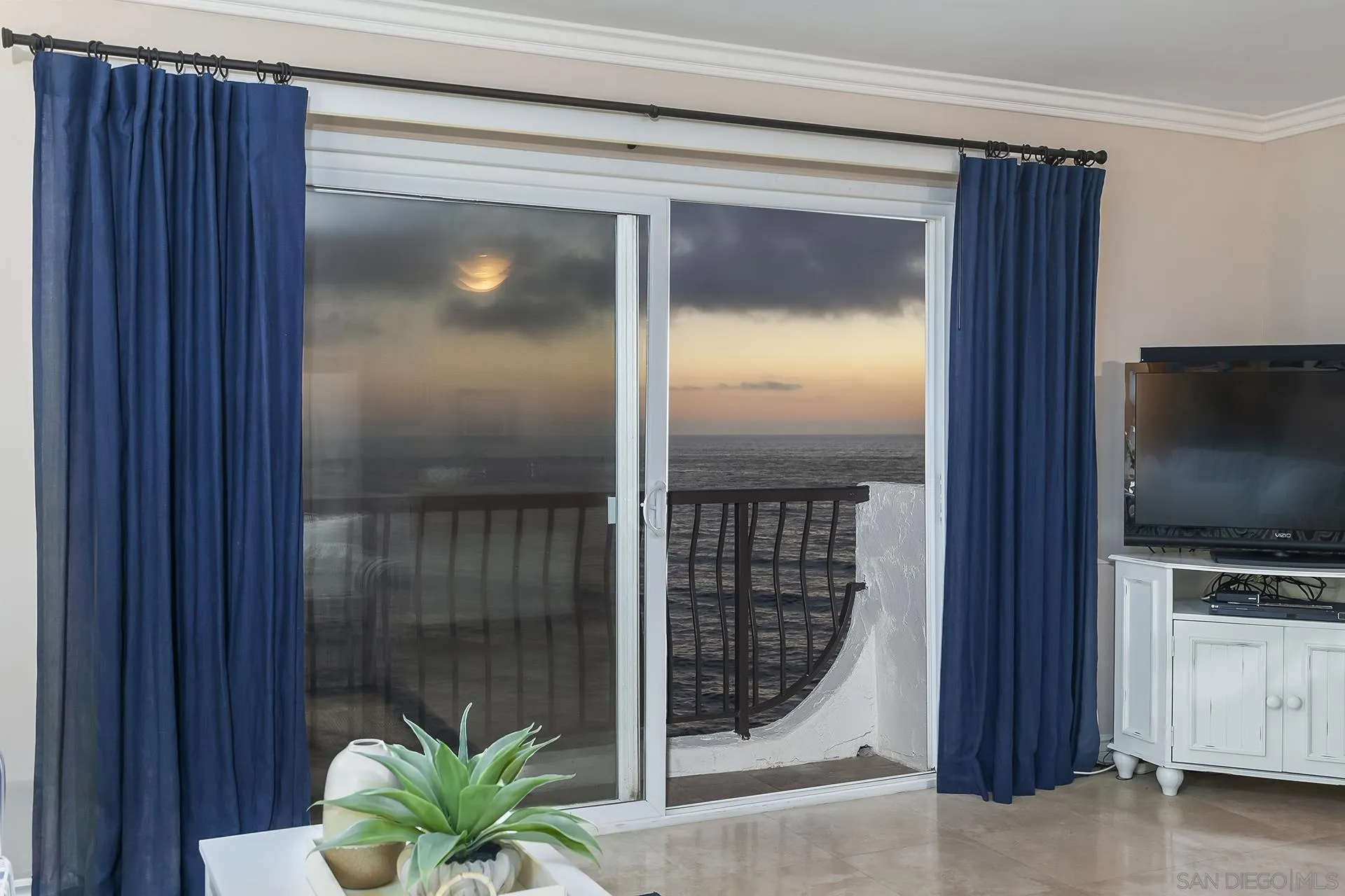 4878 Pescadero Ave Unit 403