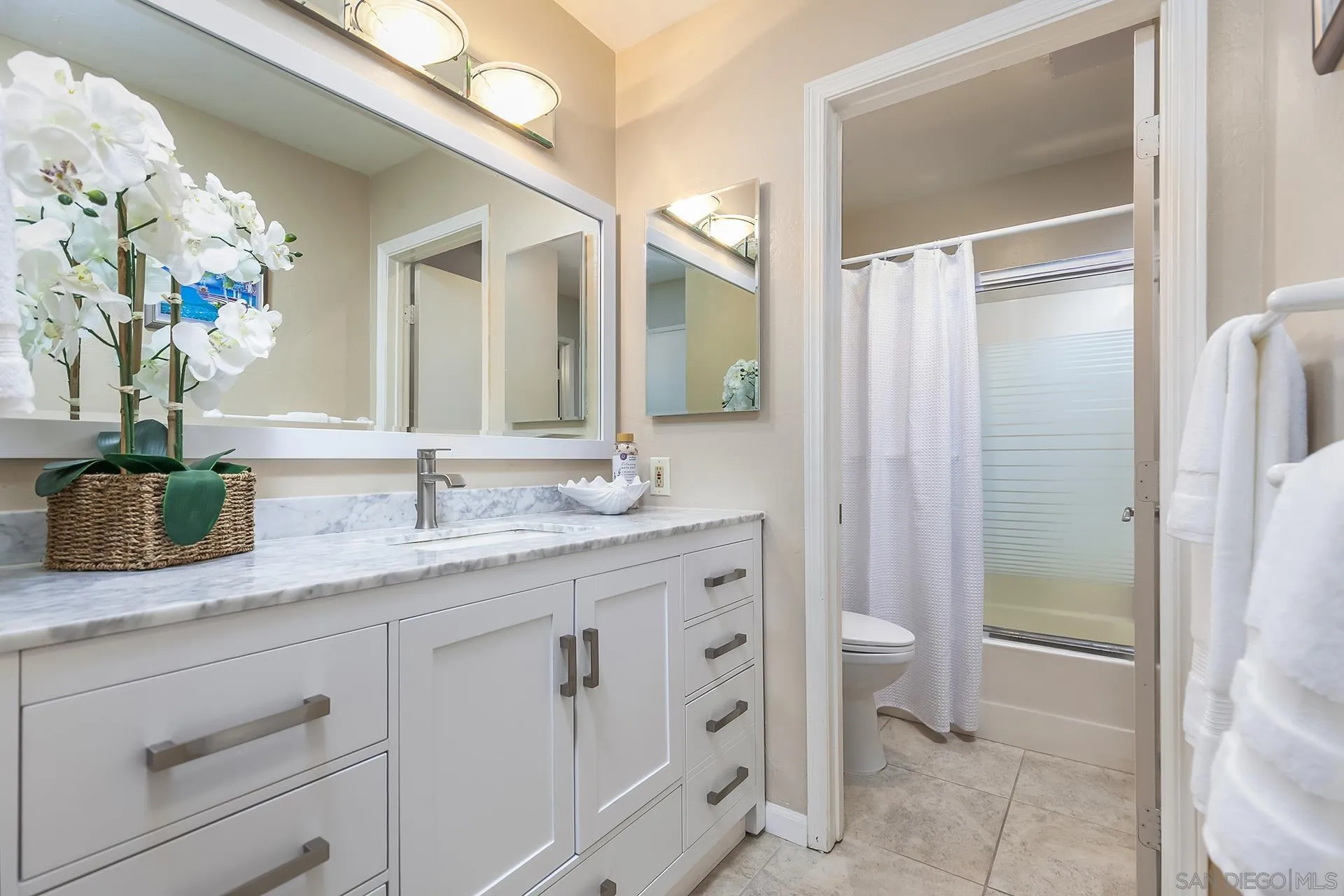 4878 Pescadero Ave Unit 103, San Diego Unit: 103