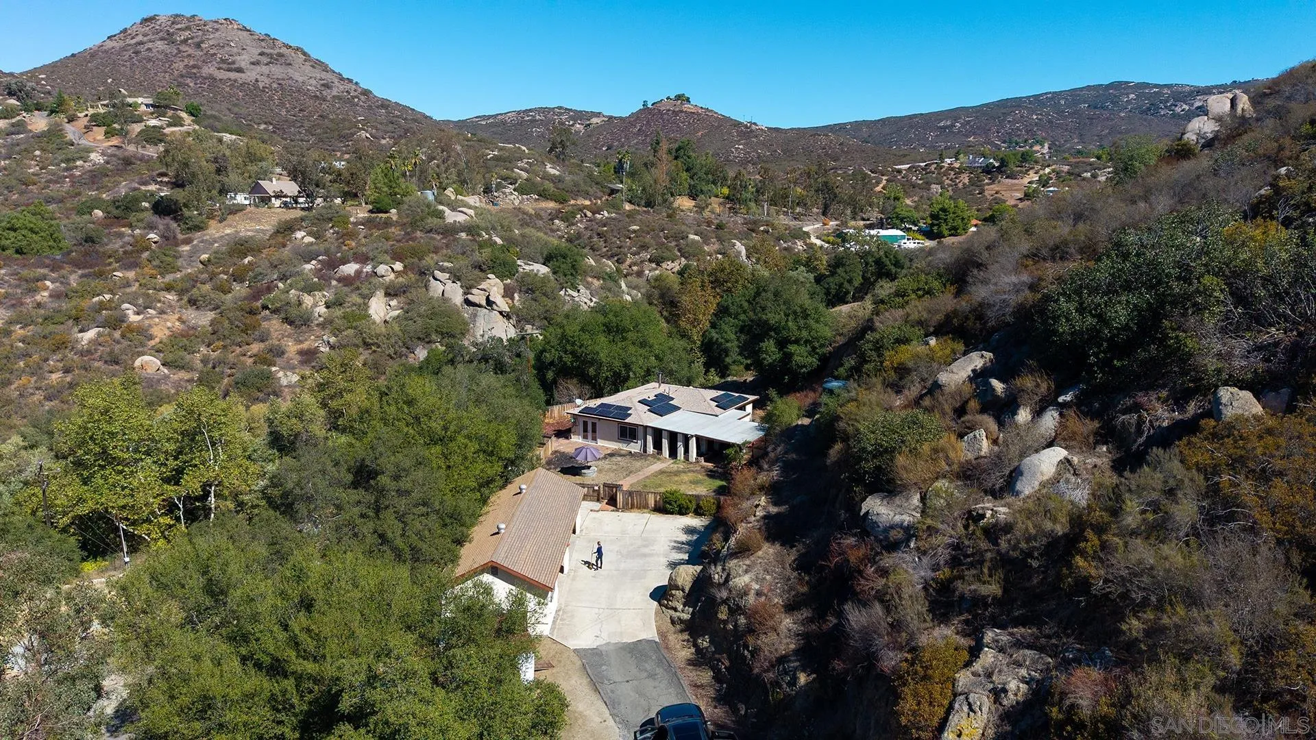 1167 Peutz Valley Rd