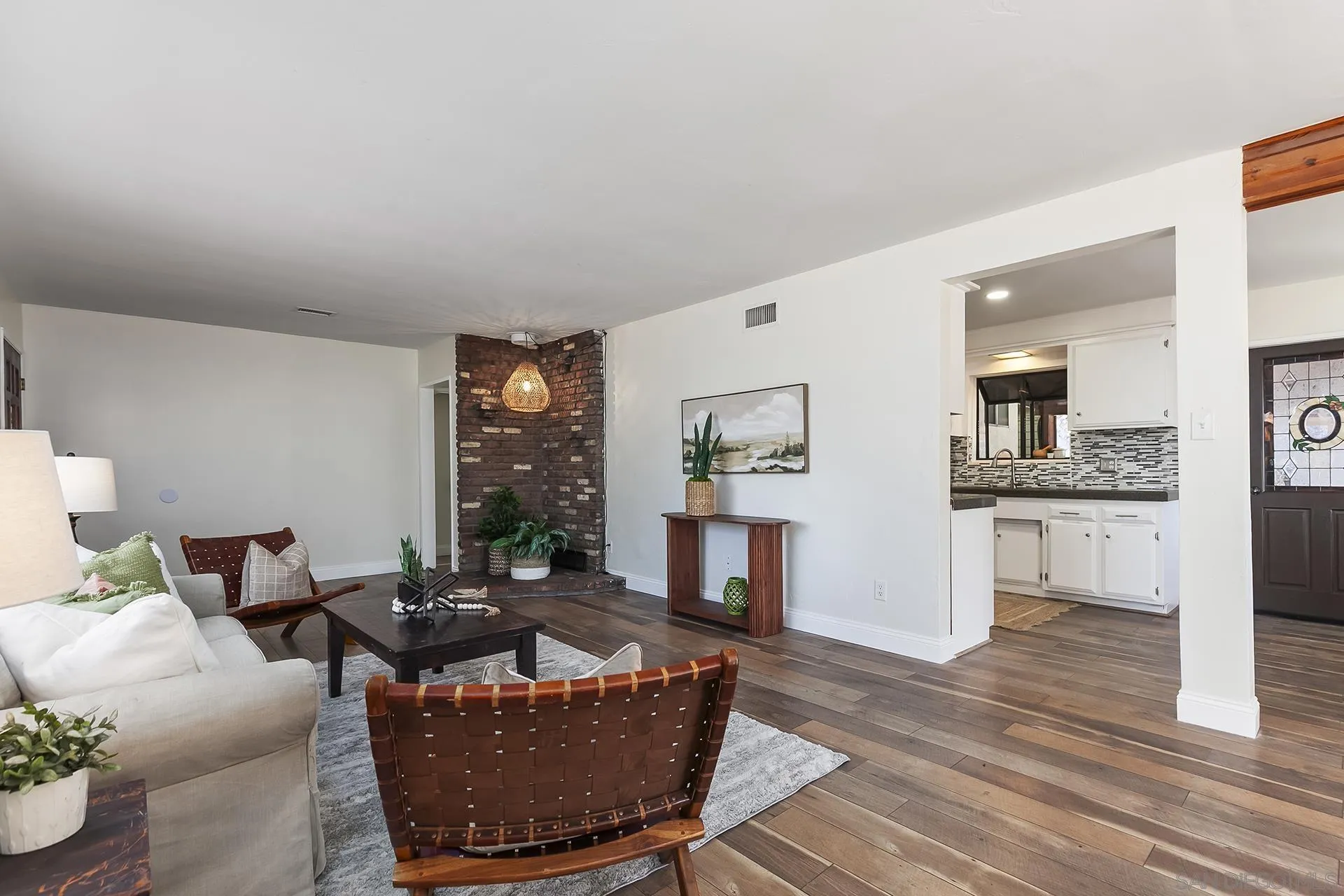 1167 Peutz Valley Rd