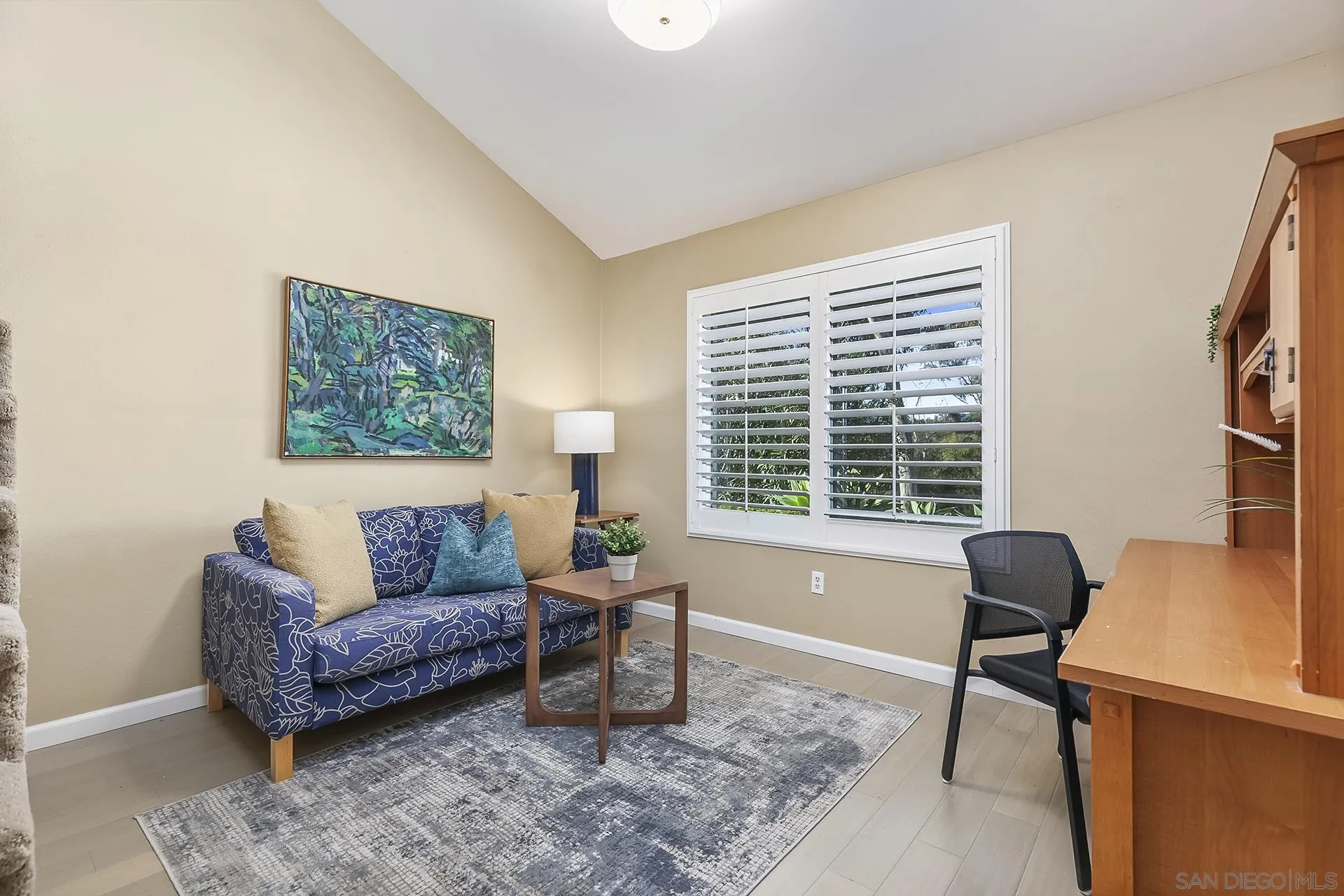 5358 Caminito Velasquez