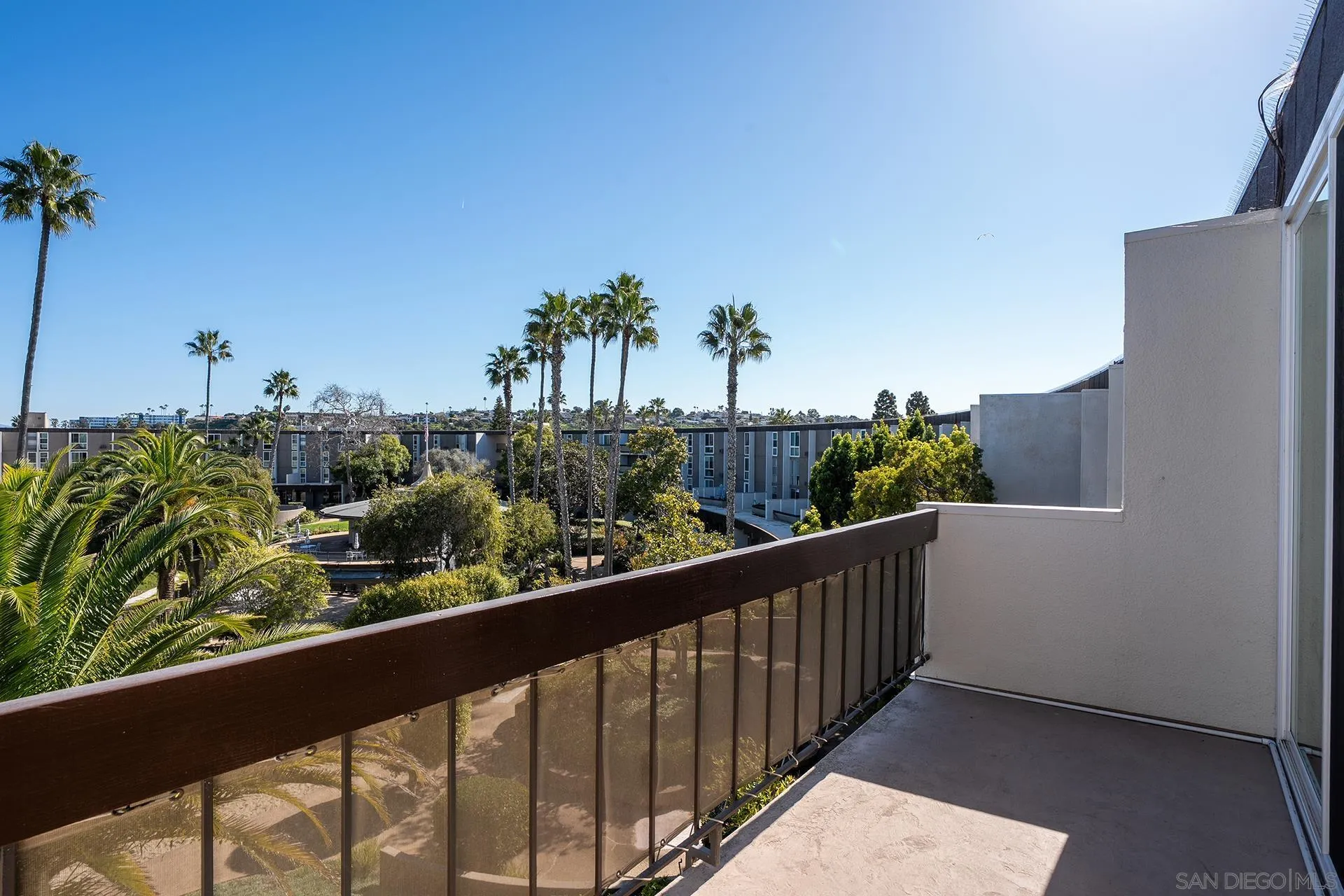 3050 Rue Dorleans Unit 429