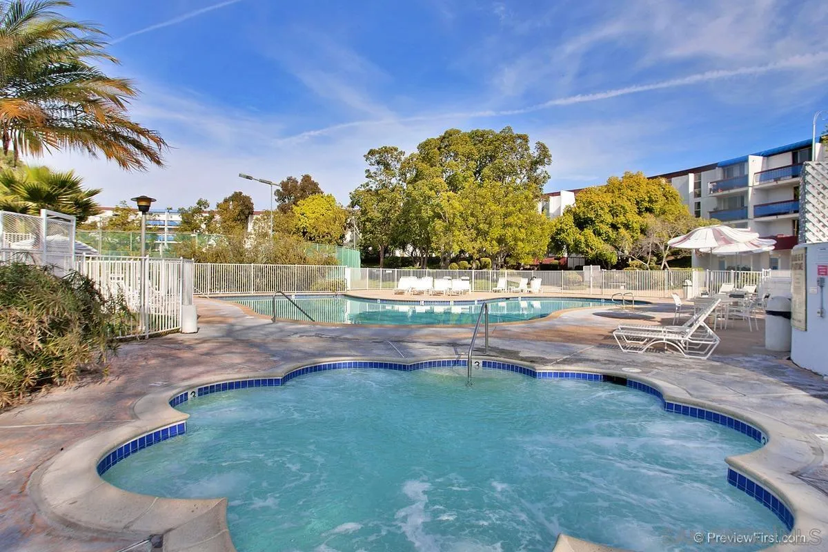 3050 Rue Dorleans Unit 429