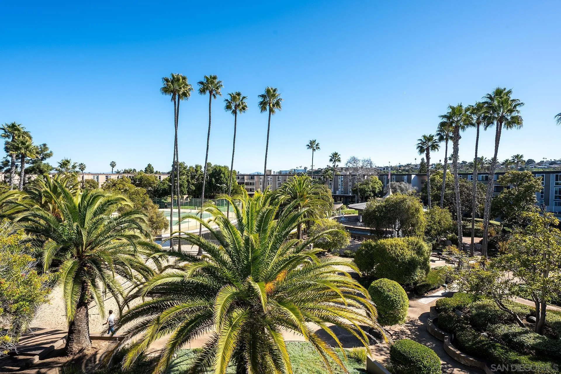 3050 Rue Dorleans Unit 429