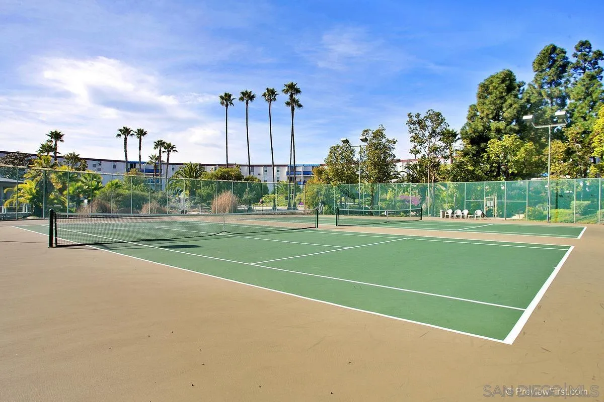 3050 Rue Dorleans Unit 429