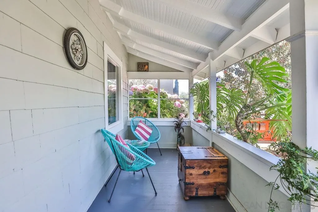 4831-35 Brighton Ave