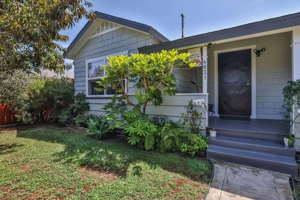 4831-35 Brighton Ave