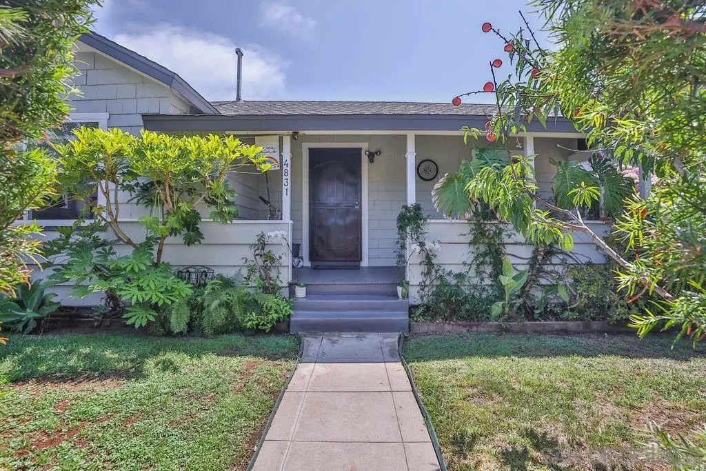 4831-35 Brighton Ave