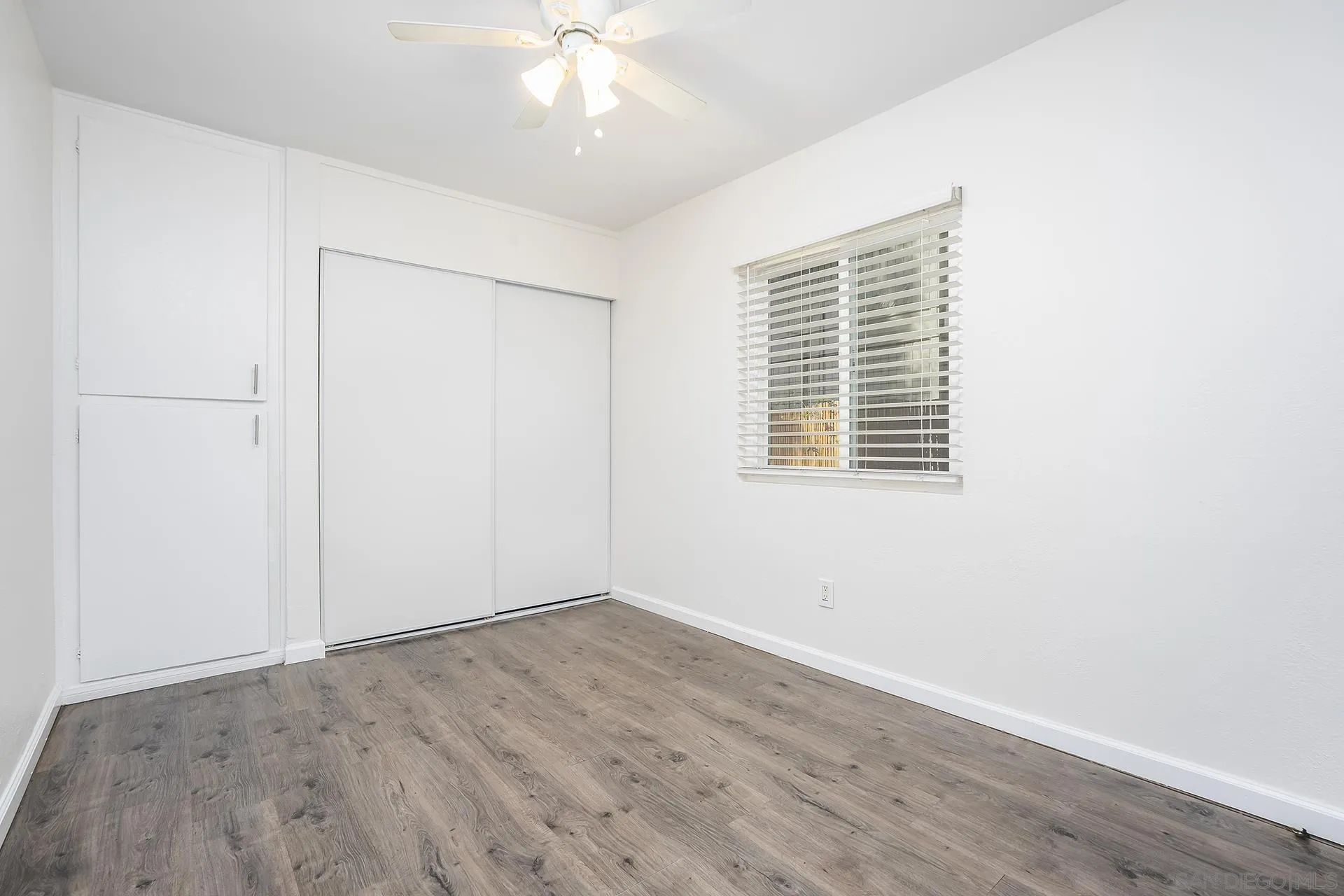 4225-4227 Whittier St