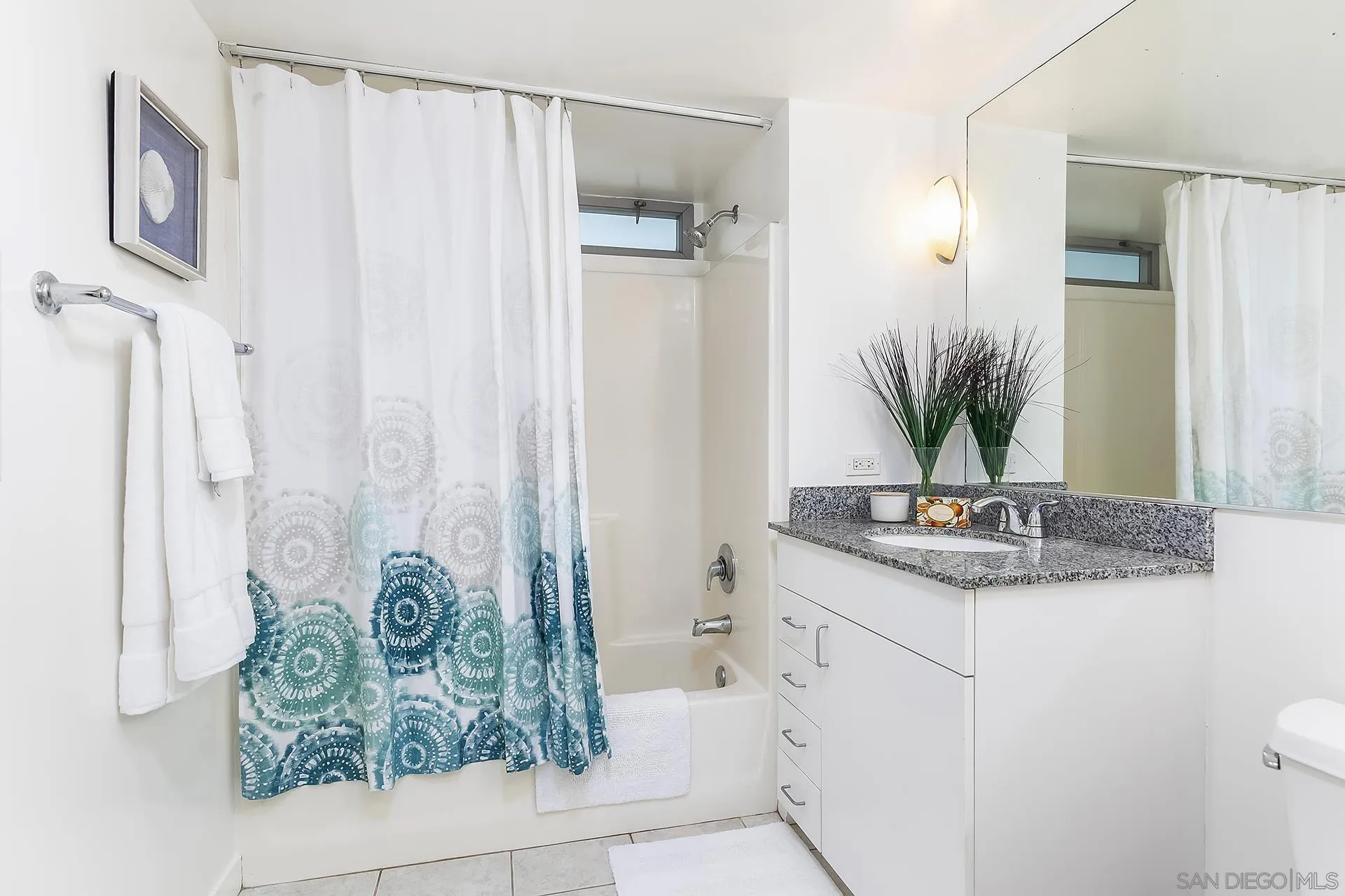 425 W Beech St Unit 327