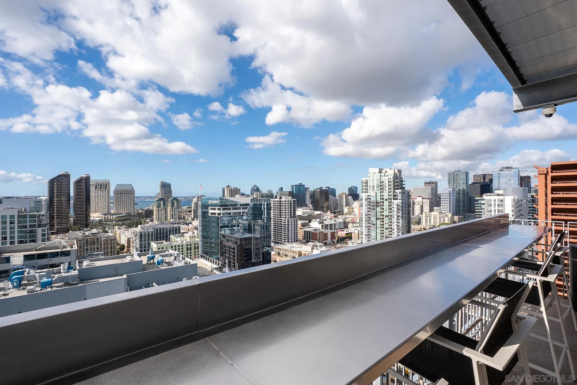 321 10th Ave Unit 2101