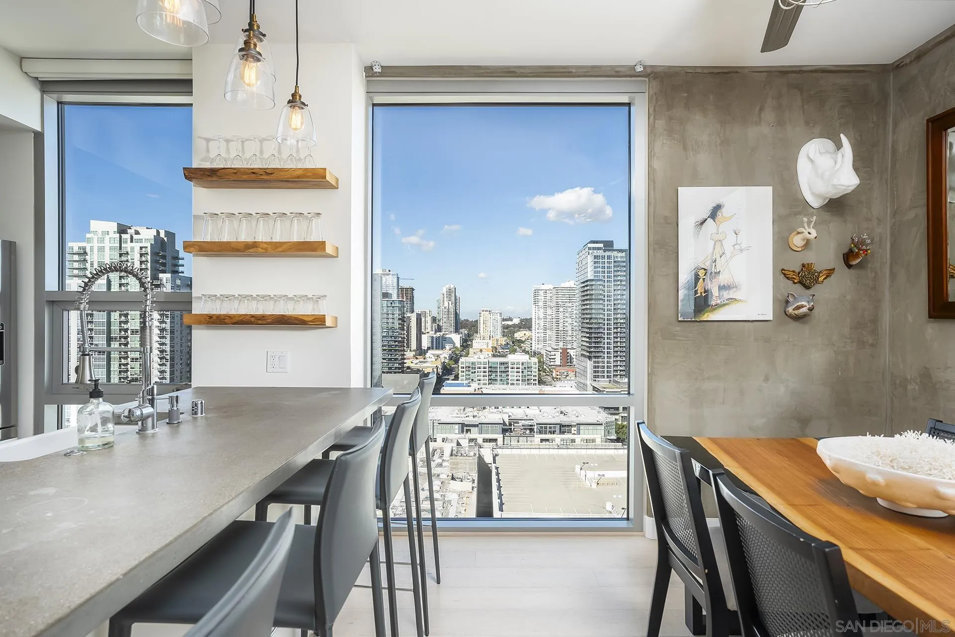 321 10th Ave Unit 2101