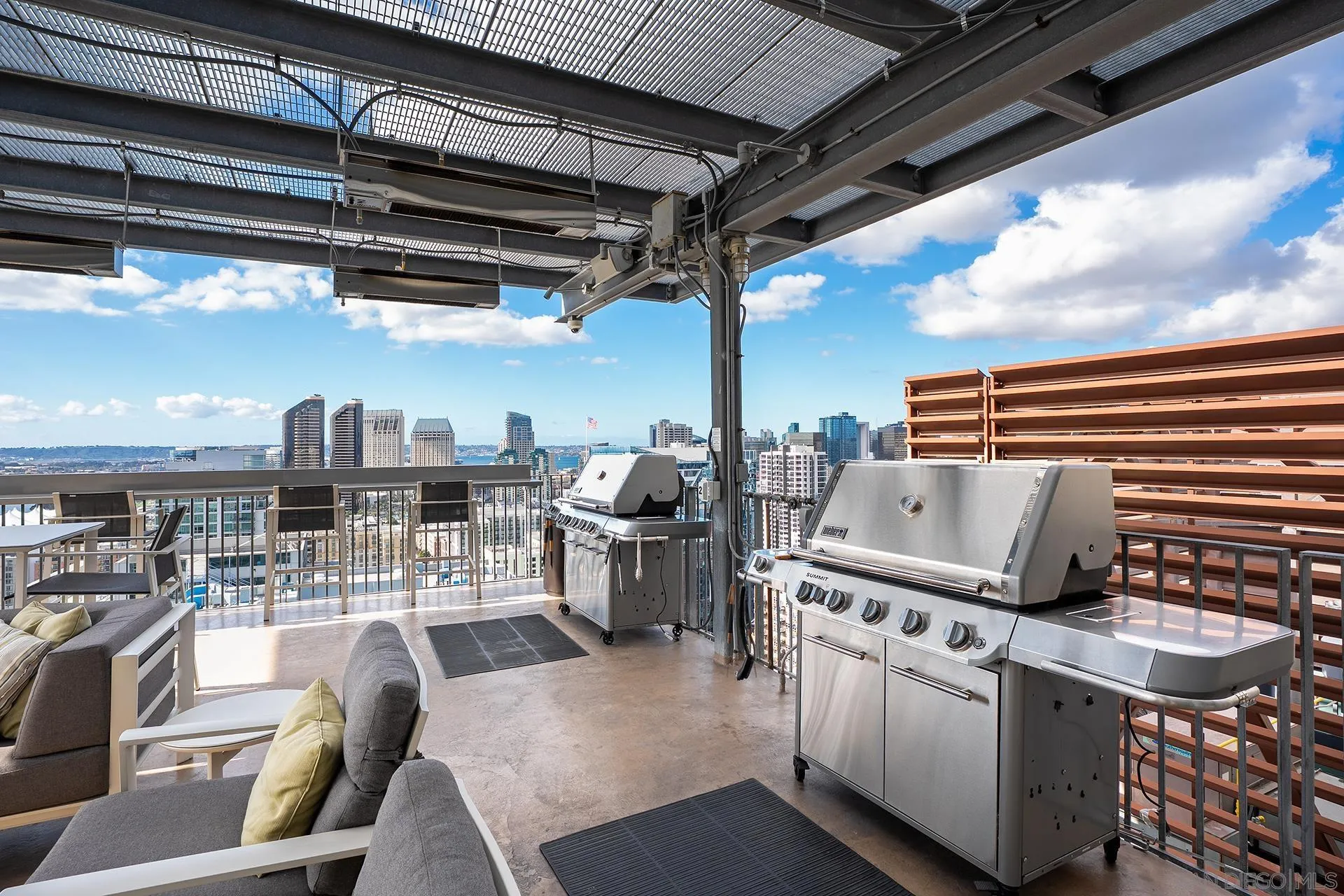 321 10th Ave Unit 2101