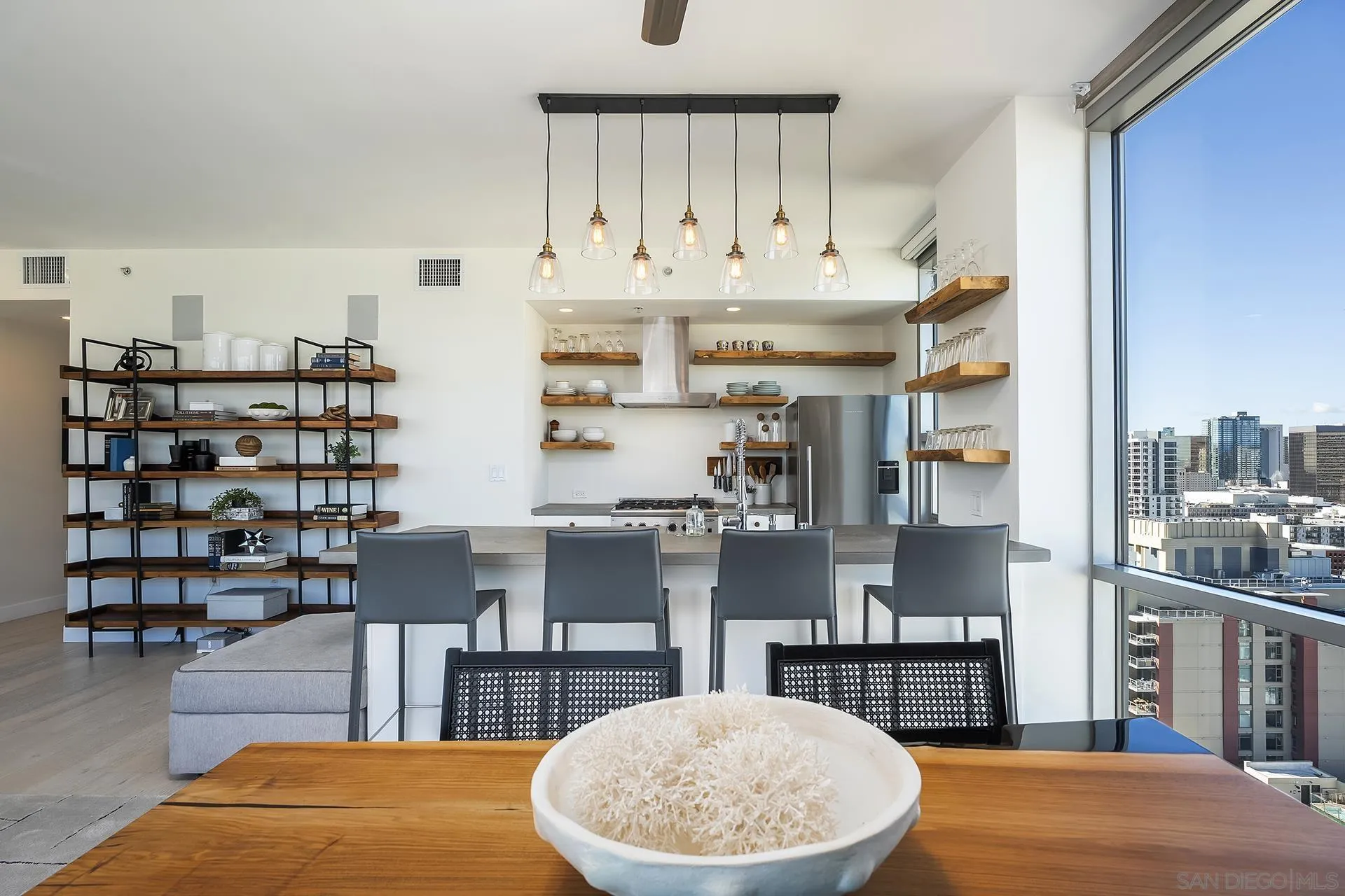 321 10th Ave Unit 2101