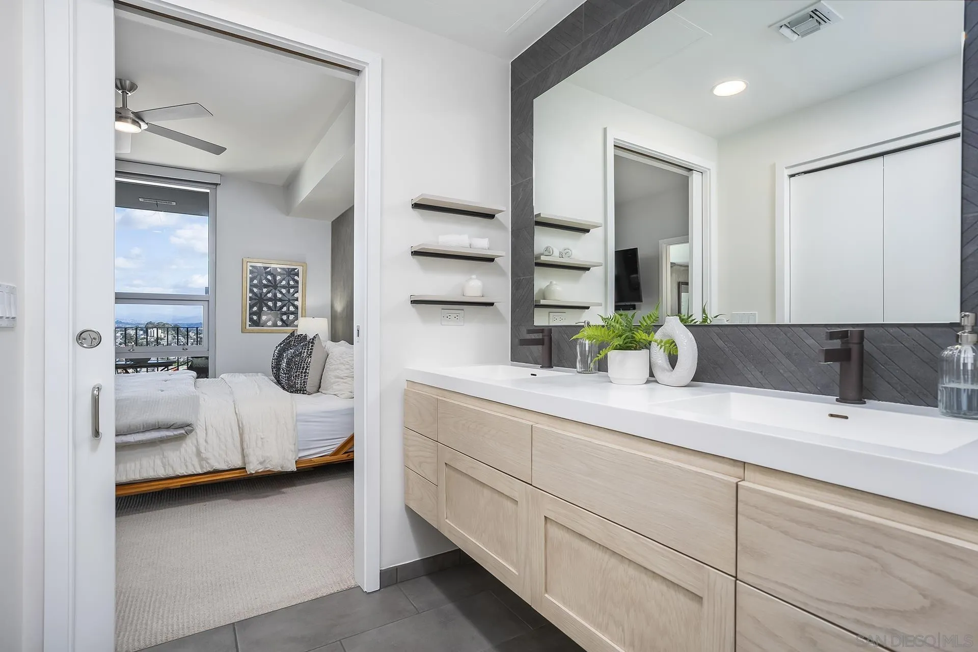 321 10th Ave Unit 2101