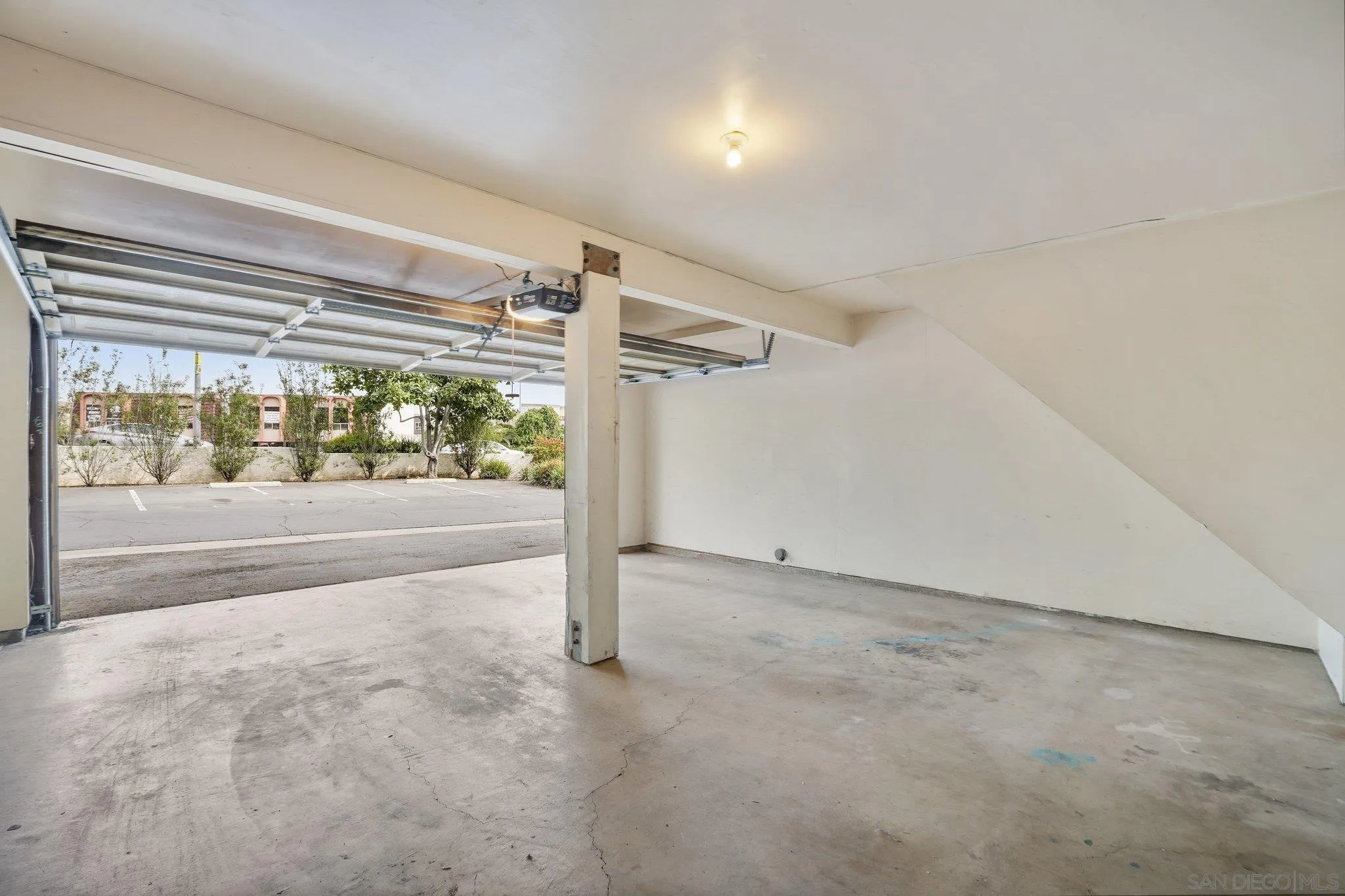 5430 Linda Vista Unit 7